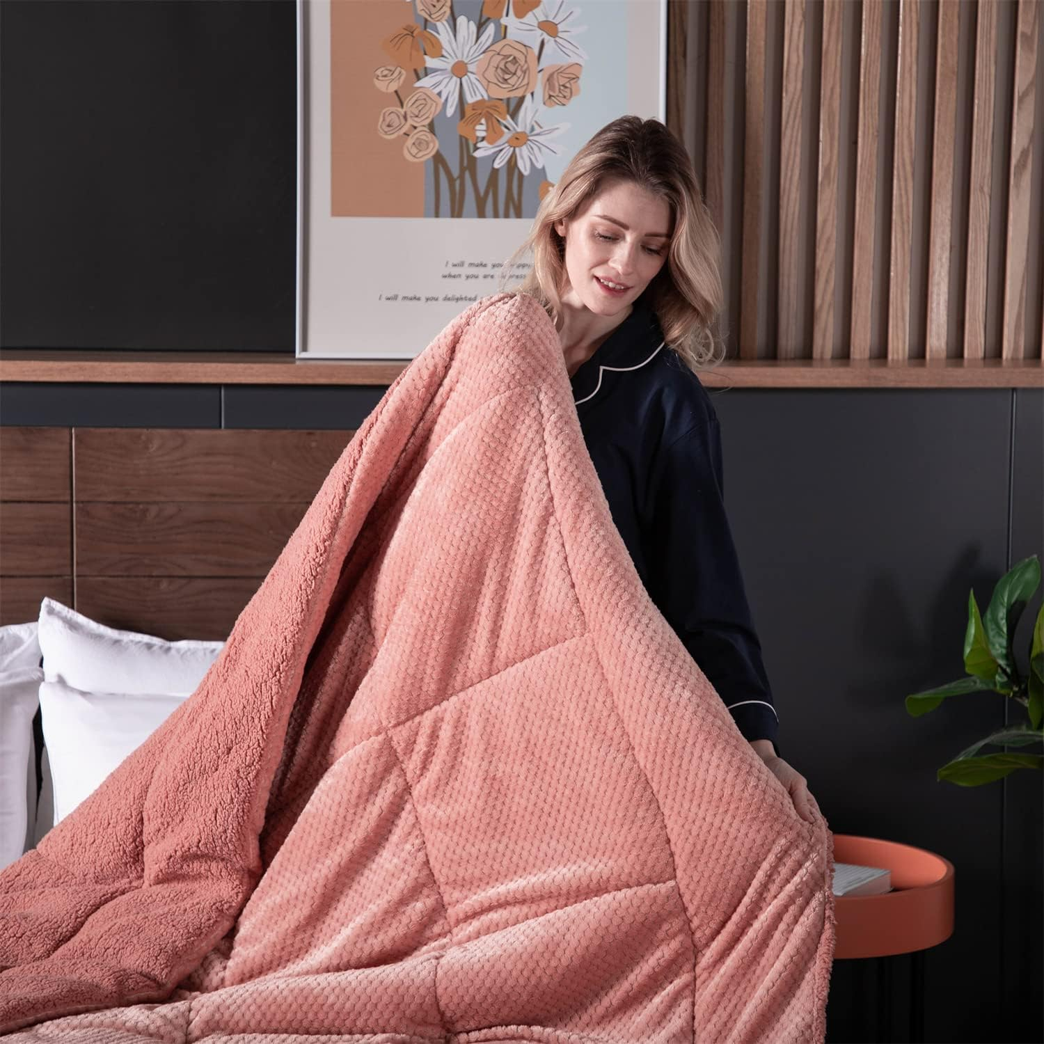 DOMDEC Luxurious Flannel Fleece Comforter with Plush Sherpa Back- Queen Size Bedding Coverlet-Textured Faux Fur Blanket-Machine Washable-Winter Warmth(Full/Queen, Rose)