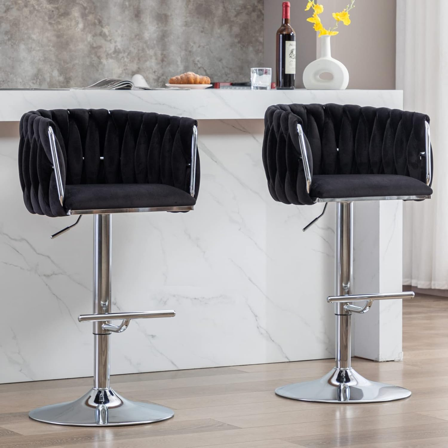 Velvet Bar Stools Set of 2, Counter Height Barstools with Low Back, Swivel Bar Stool for Kitchen Island, Pub (Black)
