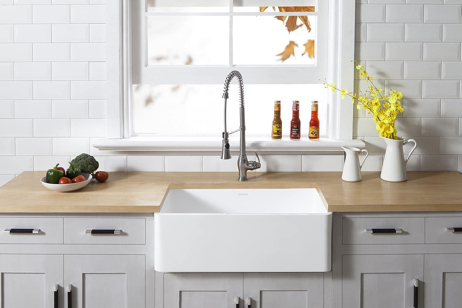 Matte White Stone Farmhouse Single Bowl Kitchen Sink, 30"