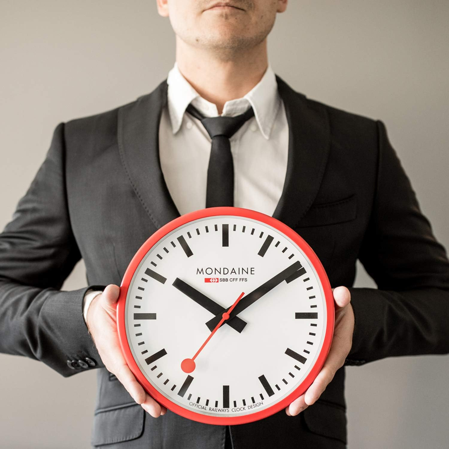 Mondaine - Wall Clock A990.Clock.11SBC 25cm - Official Swiss Railways Clock - Red Second Hand Red Aluminium Casing - Dust Resistant Wall Clocks - Made in Switzerland