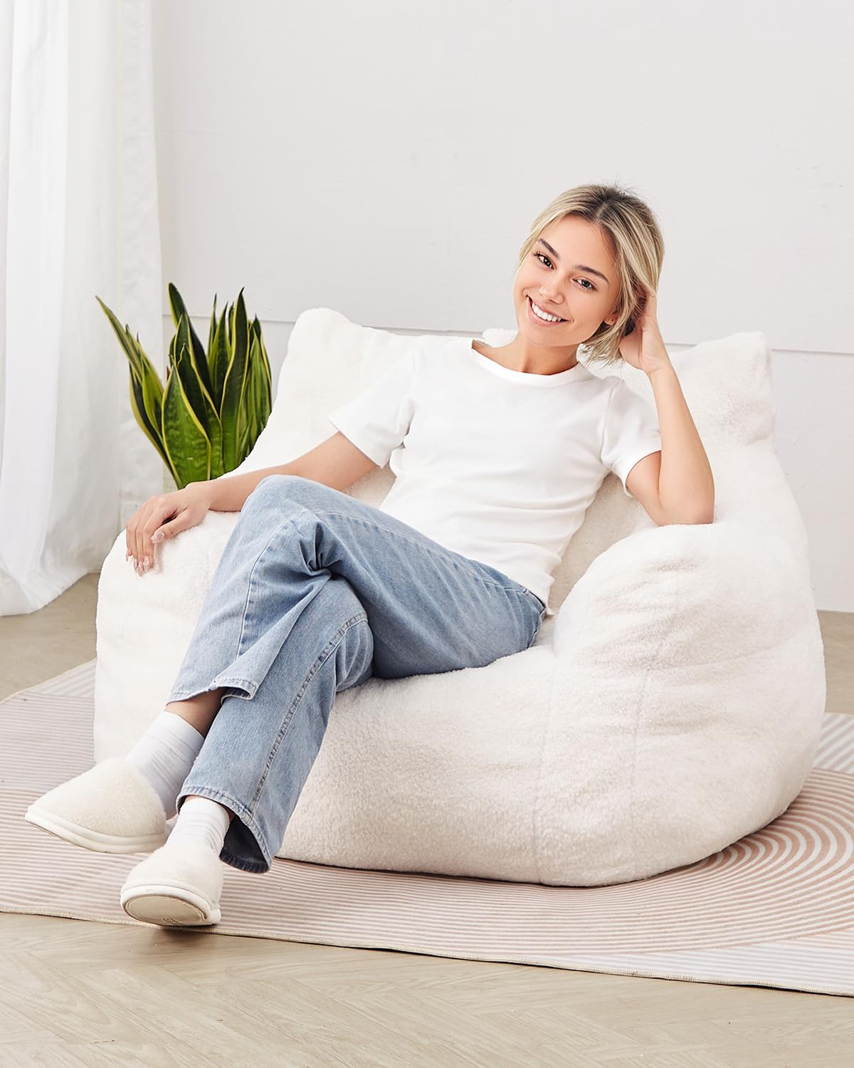 VEVOR 3-Foot Bean Bag Chair with Soft Armrests & Storage Pocket – Comfortable Seating for Home