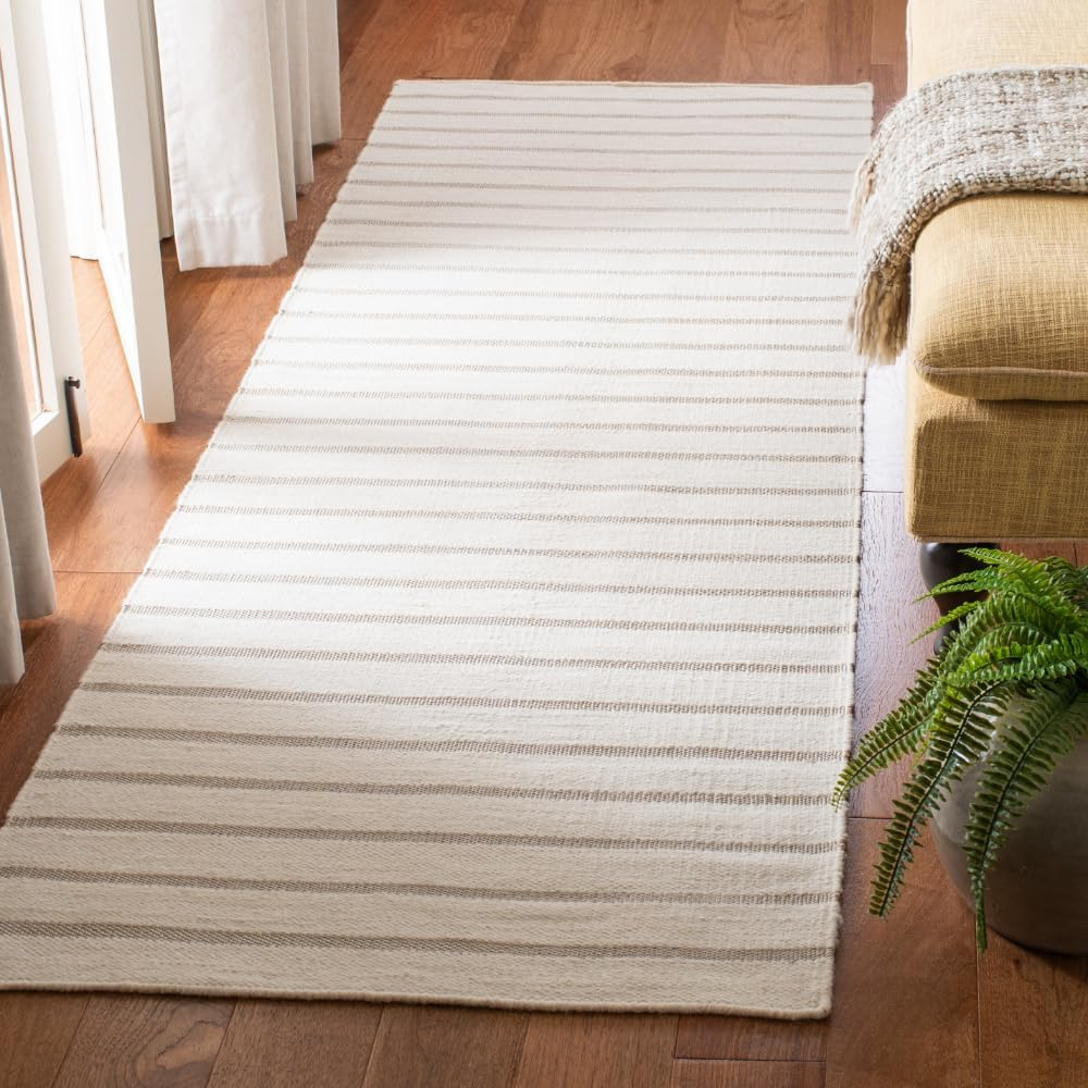 SAFAVIEH Dhurries Gina Geometric Wool Runner Rug, White, 2'6" x 6'