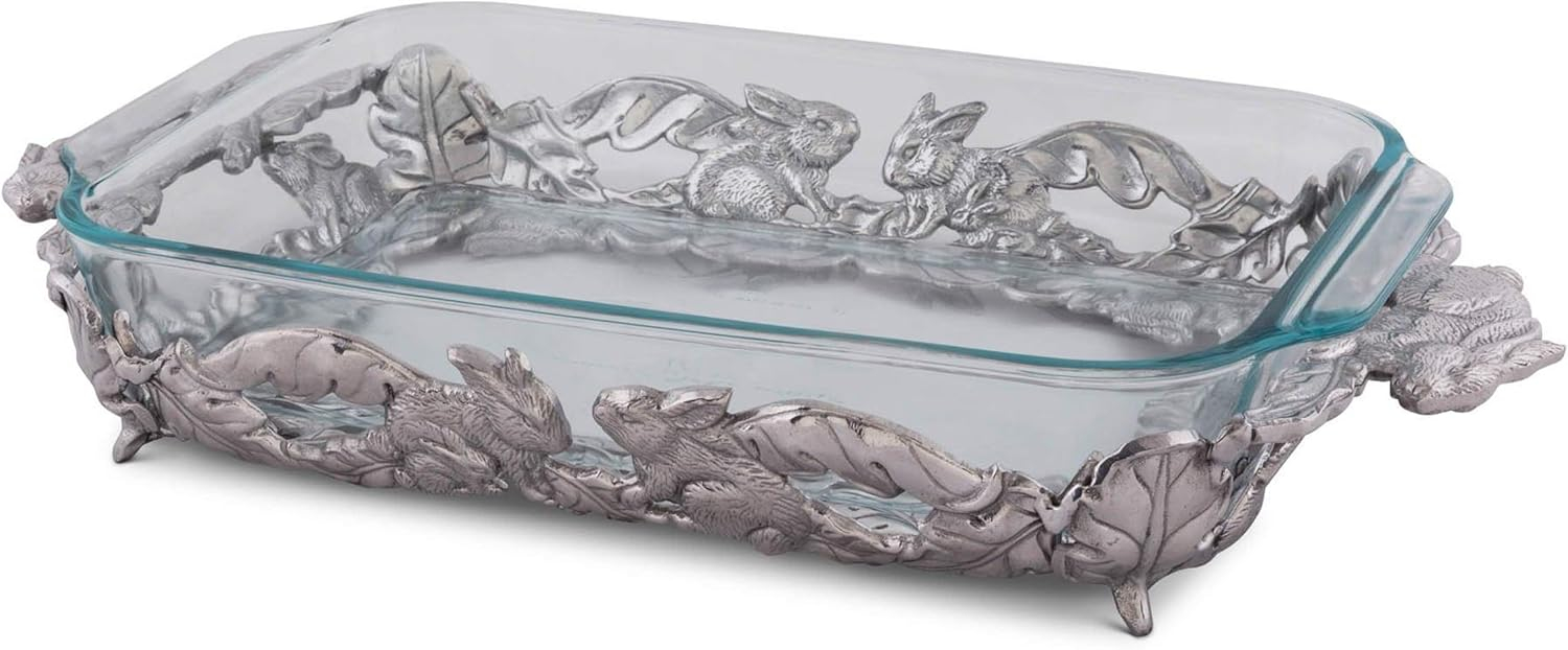 Silver Bunny Aluminum and Glass 3-Quart Casserole Dish