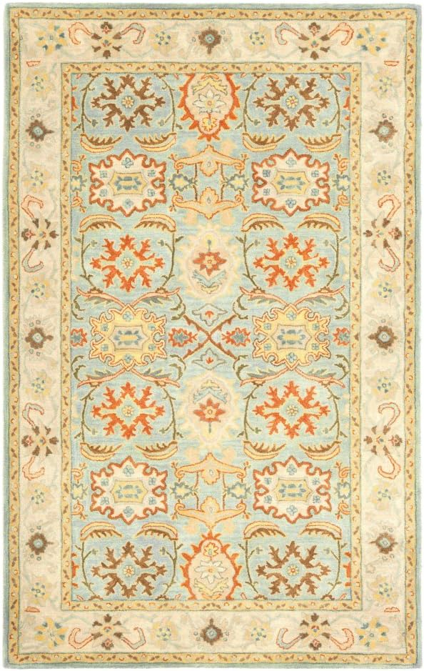SAFAVIEH Heritage Giles Traditional Wool Area Rug, Light Blue/Ivory, 4' x 6'