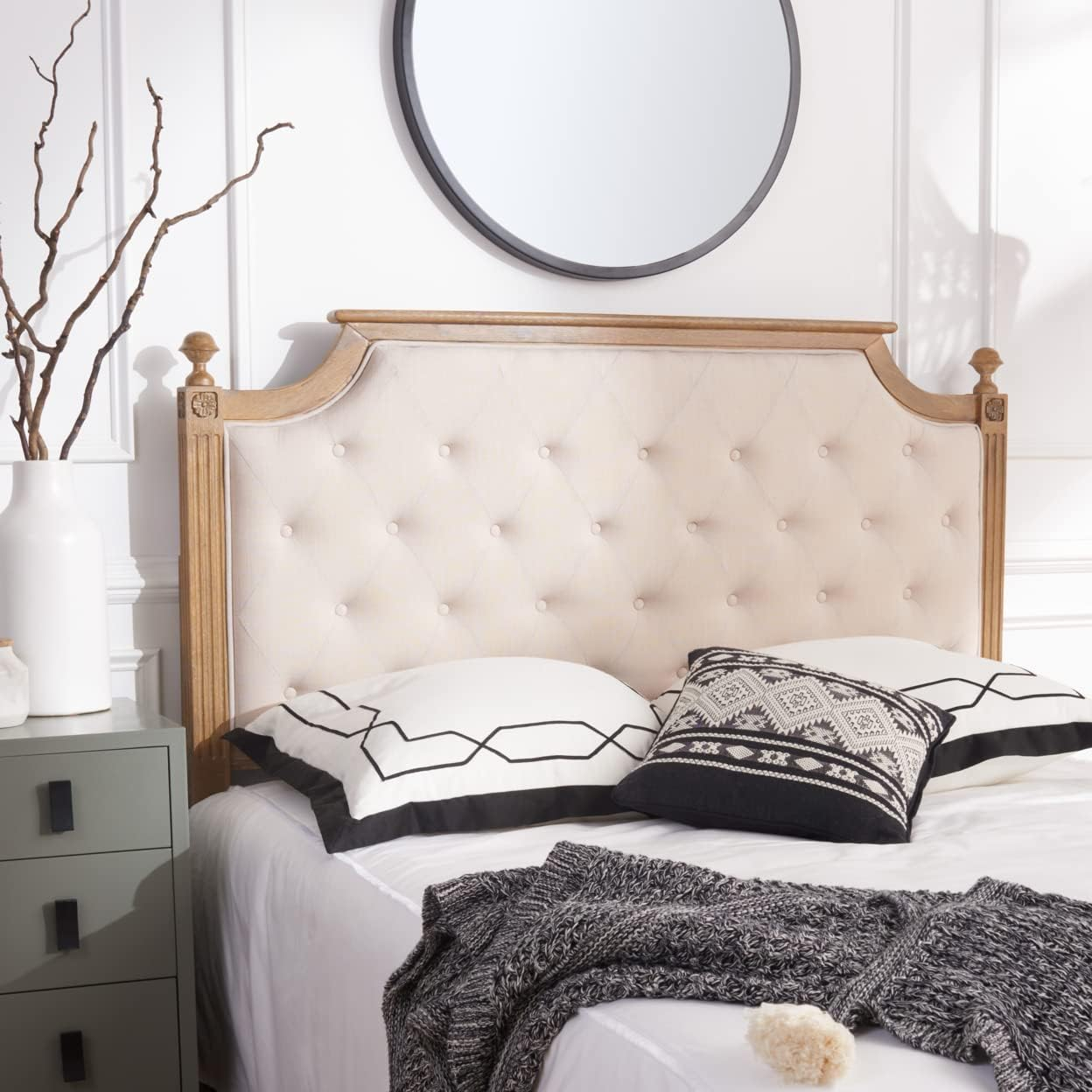 SAFAVIEH Rustic Wood Tufted Upholstered Headboard, Full, Beige Velvet