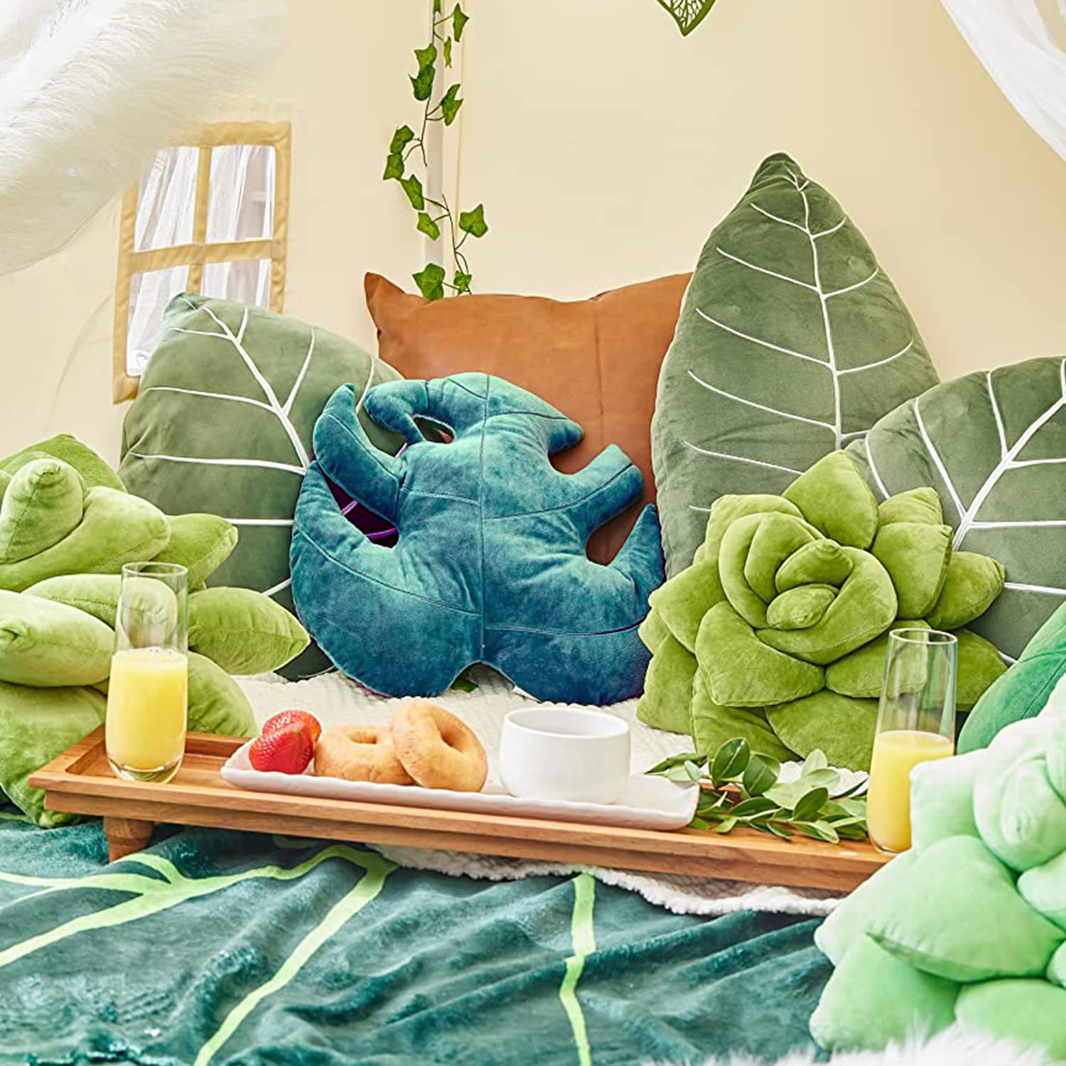 Green Philosophy Co. Monstera Deliciosa Leaf Pillow - Deep Forest