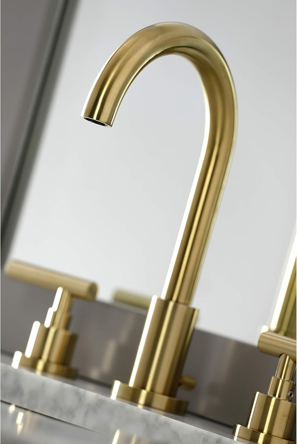 Kingston Brass FSC8923CML Manhattan Widespread Bathroom Faucet with Brass Pop-Up, Brushed Brass