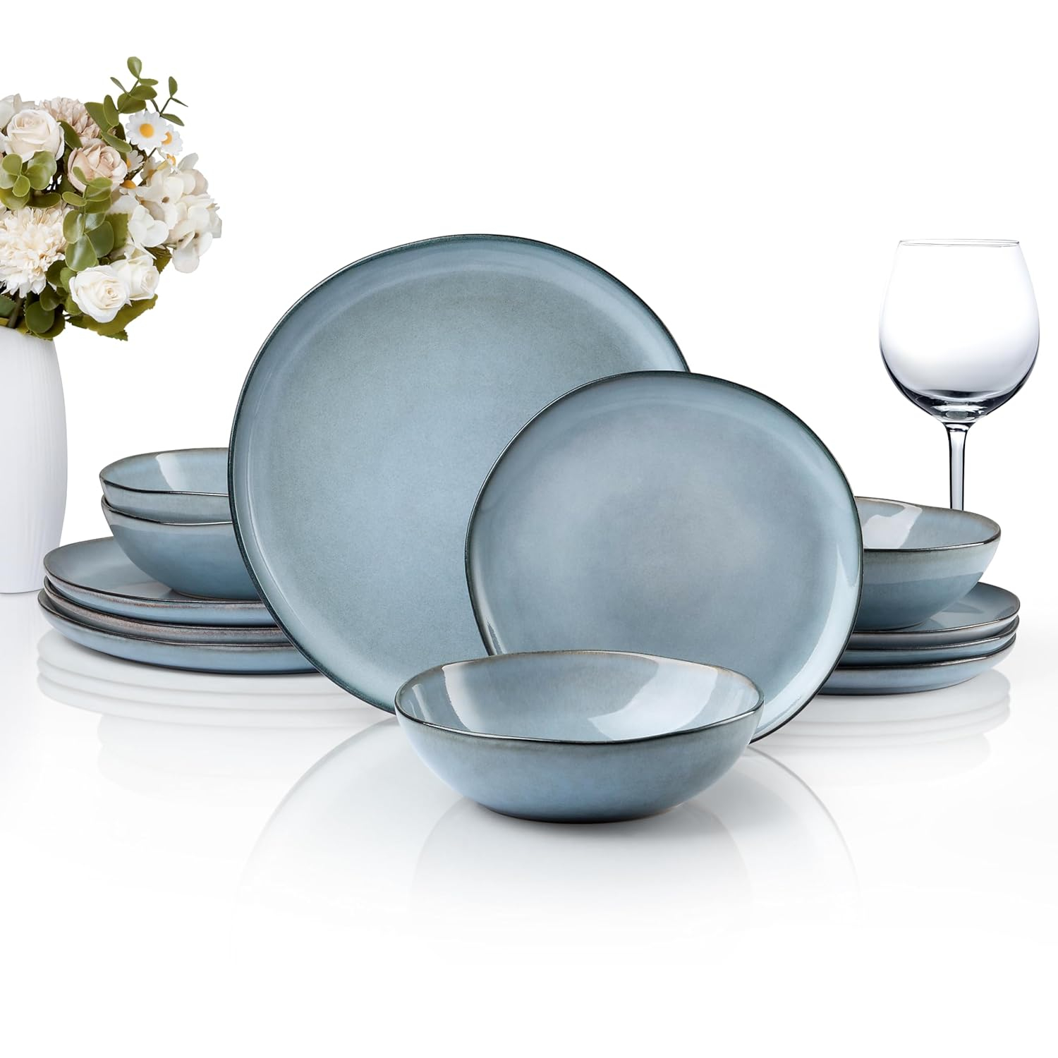 HaWare Dish Set for 4, 12-Piece Stoneware Dinnerware Sets, Round Plates and Bowls Set, Ceramic Dishware for Home Restaurant, Crack and Scratch Resistant, Microwave and Oven Safe, Reactive Foggy Blue