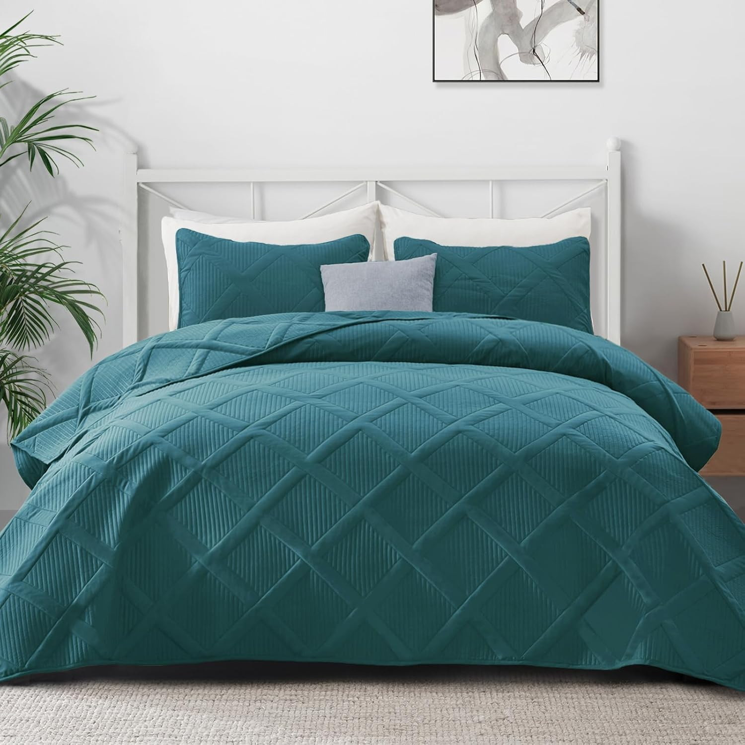 Exclusivo Mezcla Ultrasonic King Quilt Set, 3-Piece Lightweight Bedspreads Modern Striped Coverlet, Teal