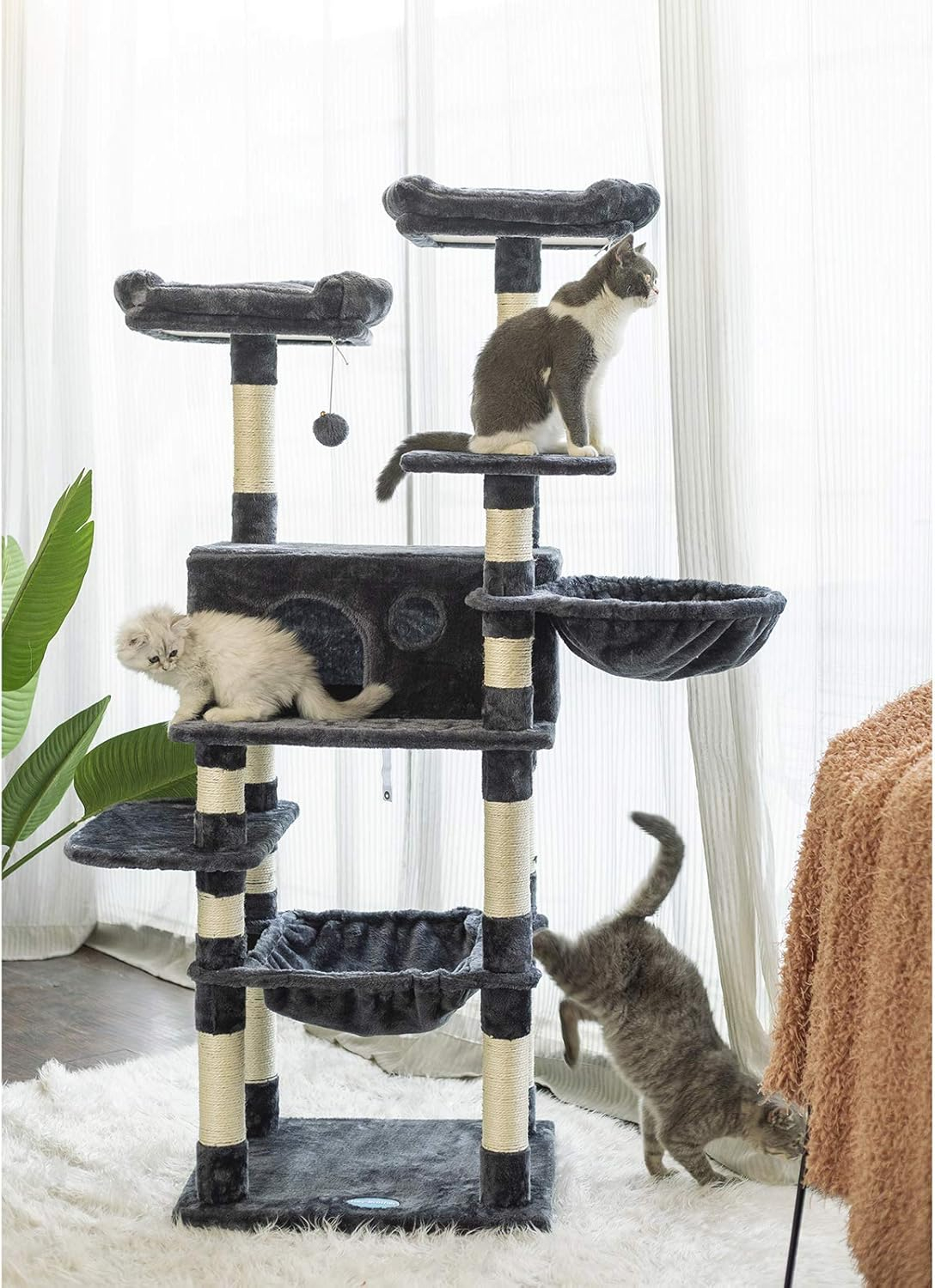 Hey-brother Cat Tree for Large Cats, Cat Tower with Scratching Posts, 2 Padded Plush Perches, Big Condo and Cozy Basket, Smoky Gray MPJ025G