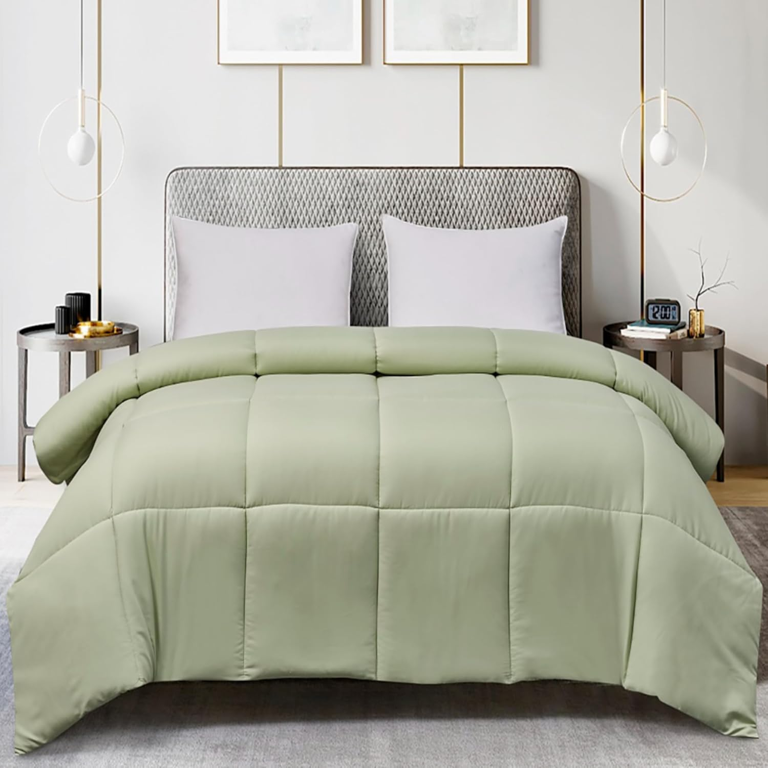 Blue Ridge Home Fashions Two-Tone Reversible Microfiber Down Alternative All Season Comforter-Hypoallergenic Polyester Fill, King, Purple/Violet