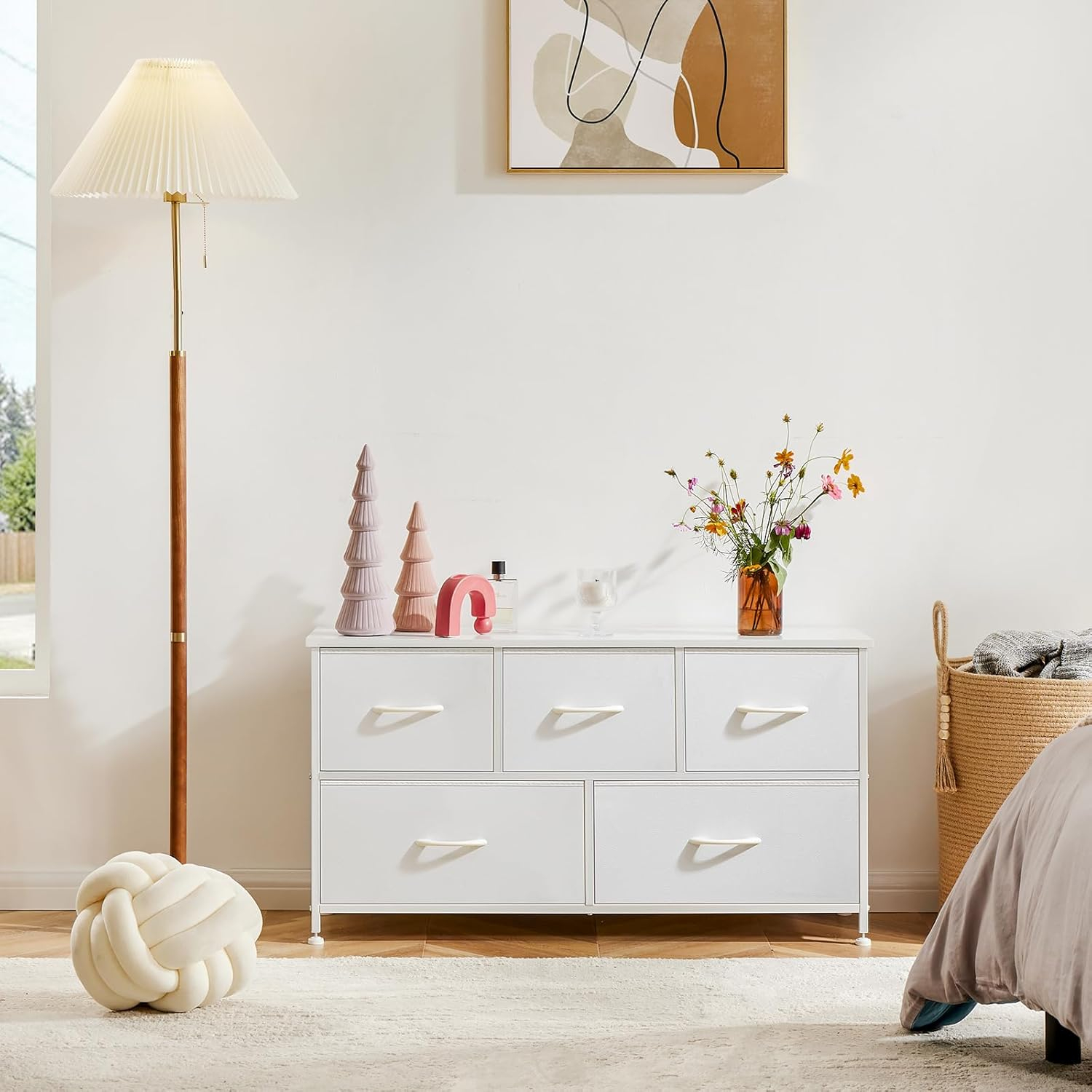 Sweetcrispy Dresser for Bedroom, Wide Chest of Drawers, Fabric Dresser Organizer with 5 Drawers, TV Stand, Storage Organizer Unit with Fabric Bins for Closet, Living Room, Hallway