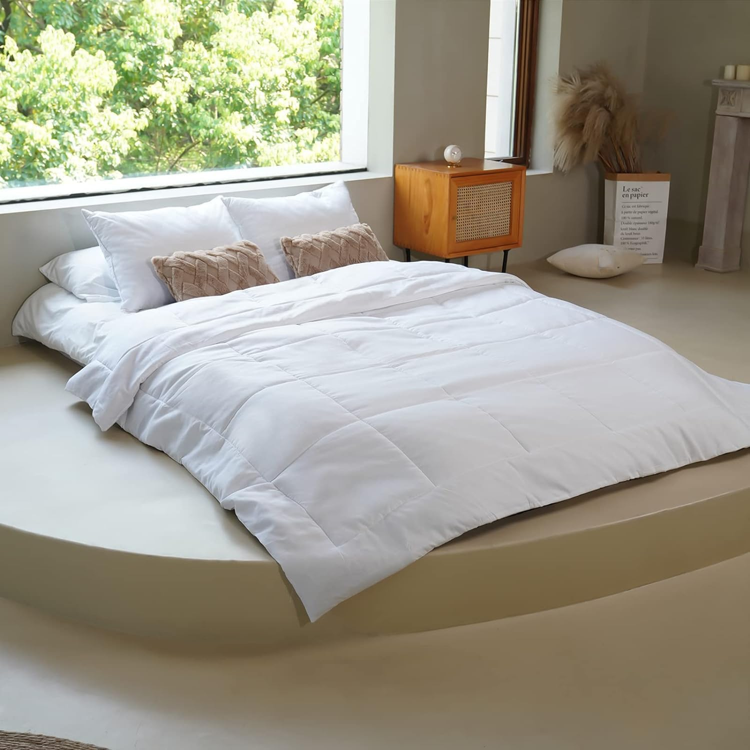 Mainstays Down Alternative Comforter, White, King, All Ages, All Season, Unisex