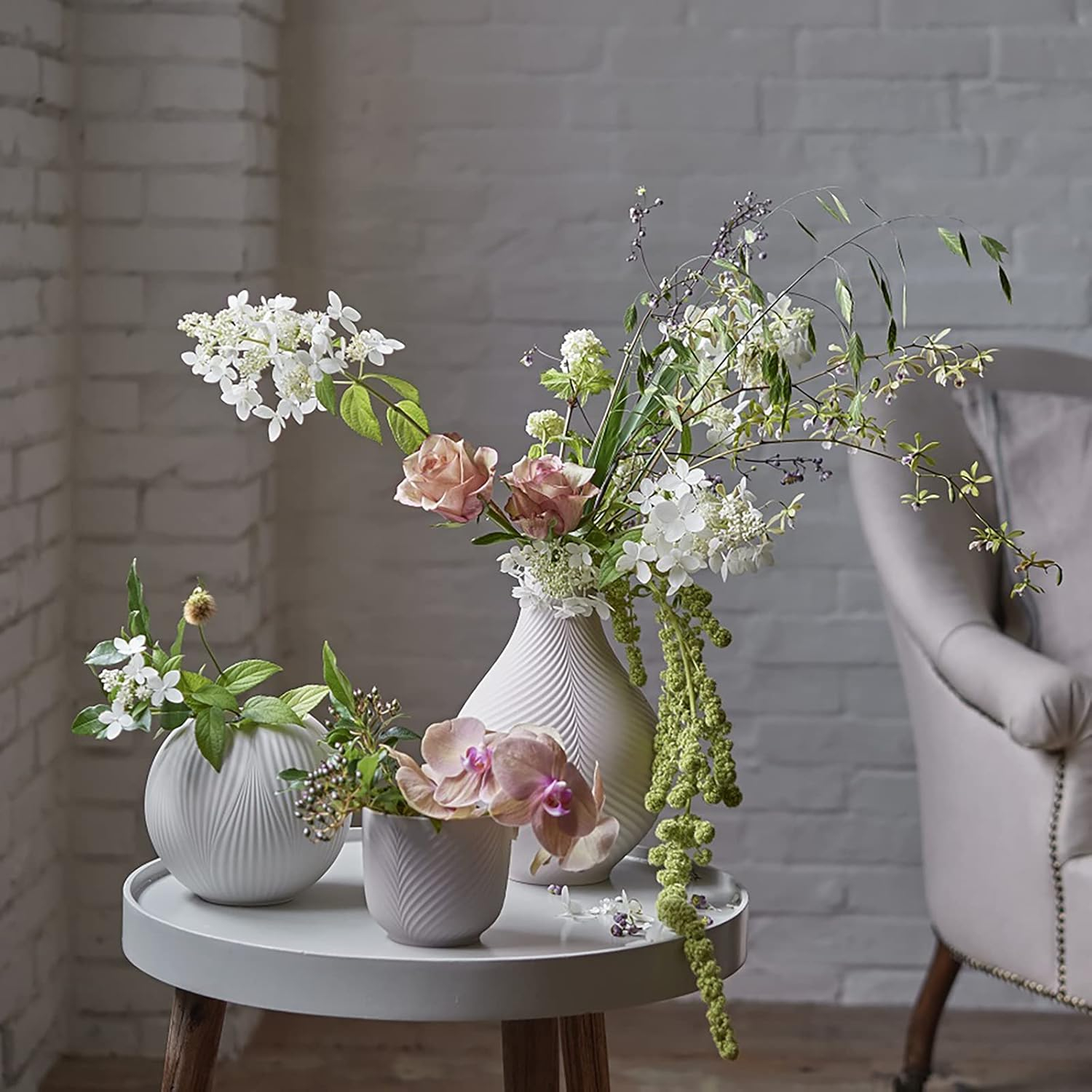 Wedgwood Jasper Folia Powder Pink Bulb Vase