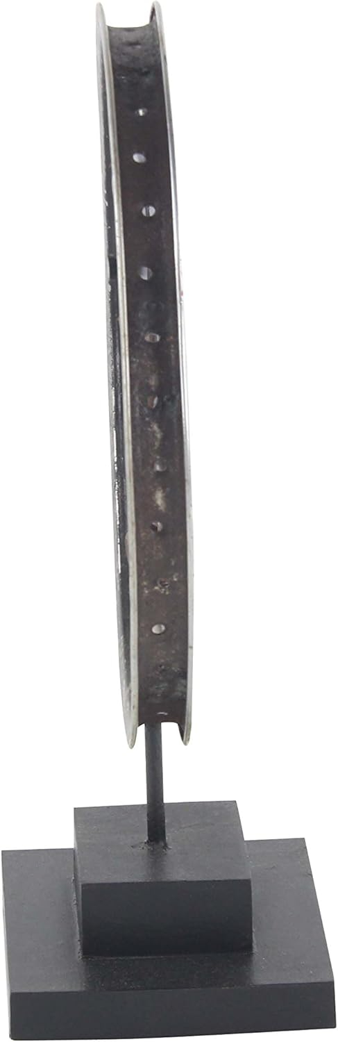 DecMode Iron Industrial Wheel Sculpture, Grey