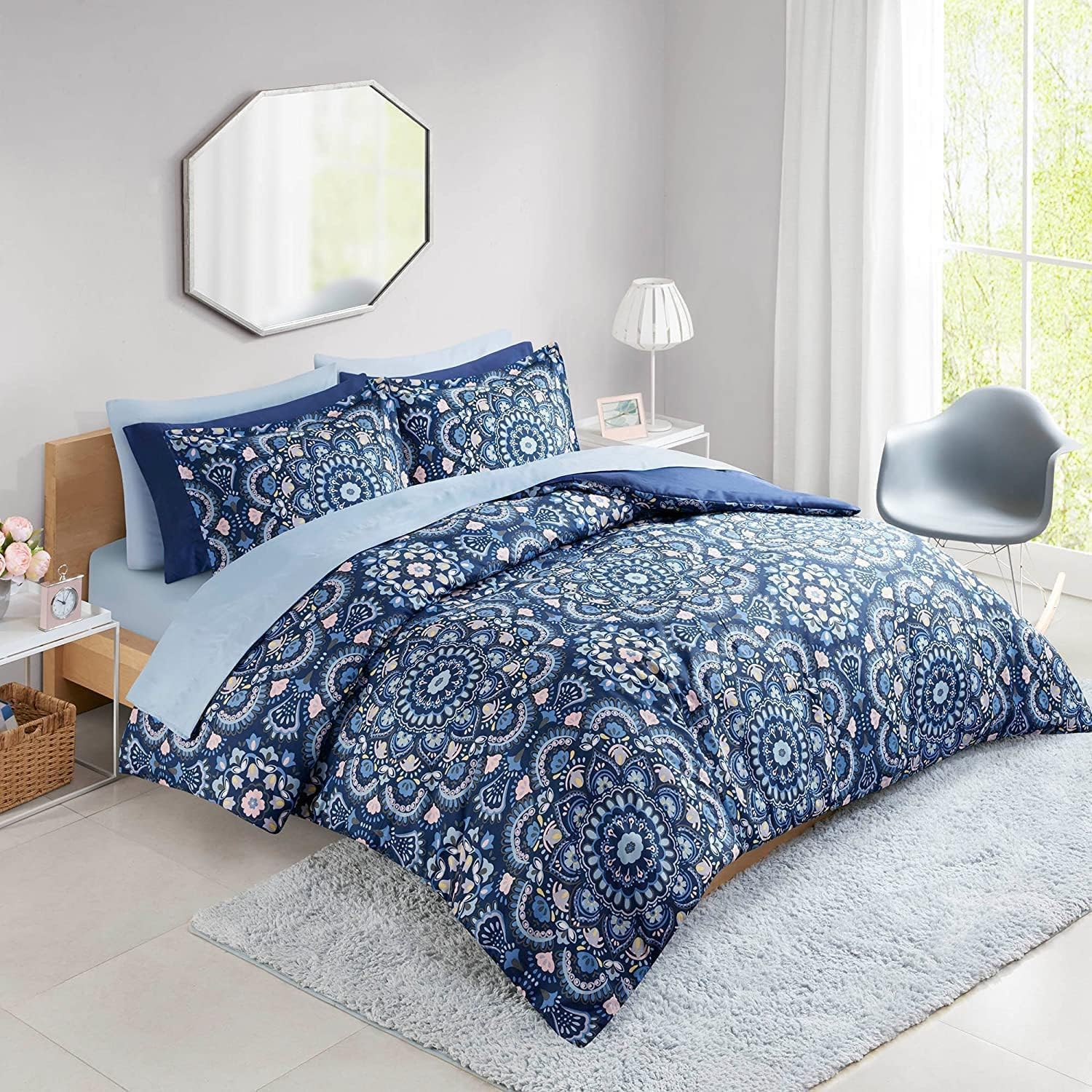 Comfort Spaces Queen Size Comforter Set, 9-Piece Bed in a Bag Queen, Navy Blue Bedding Comforter Set with Comforter, Flat Sheets, Fitted Sheets with Side Pockets