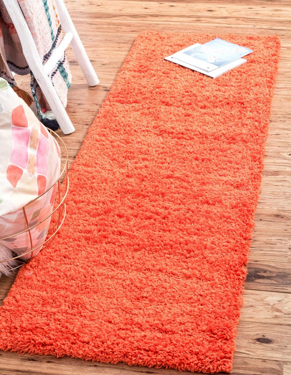 Unique Loom Solid Shag 2 x 6 (ft) Loomed Polypropylene Tiger Orange Rectangular Indoor Solid Runner rug