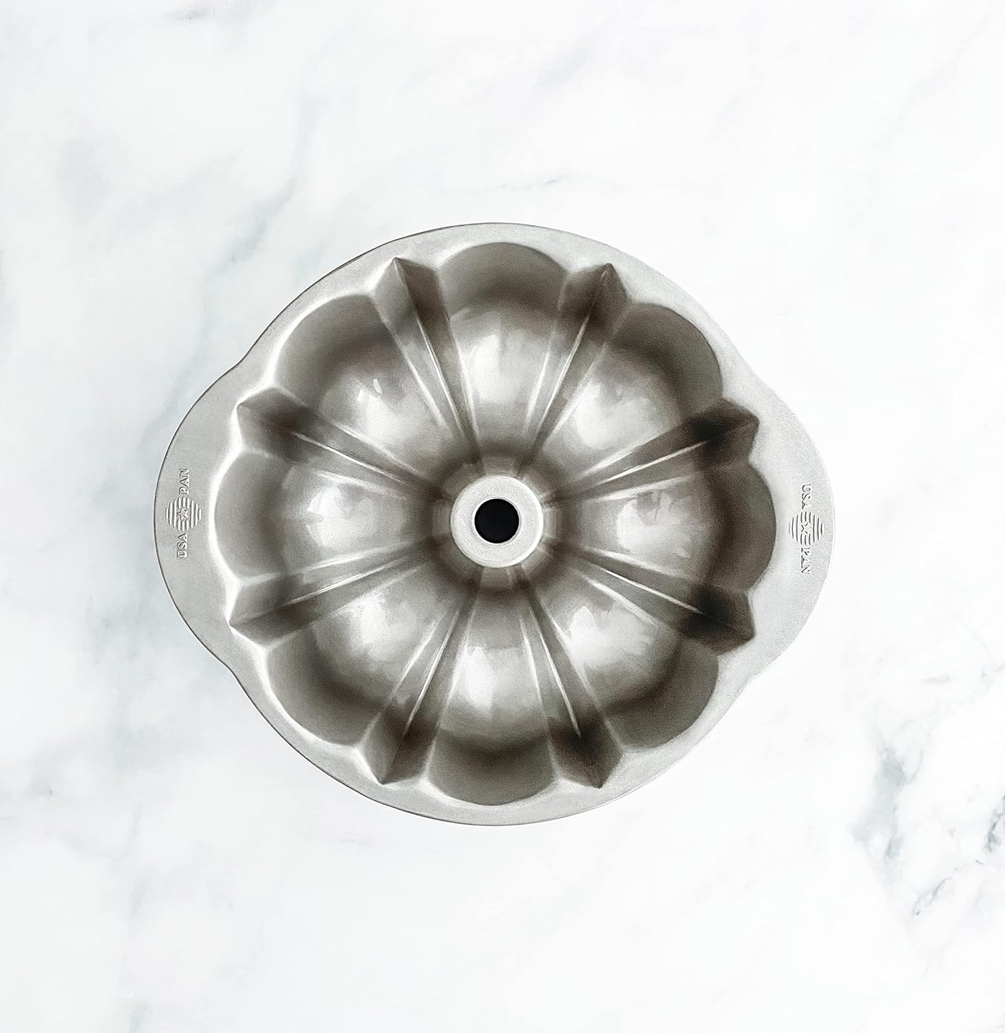 10-Inch Metallic Gray Non-Stick Fluted Silicone Bundt Pan