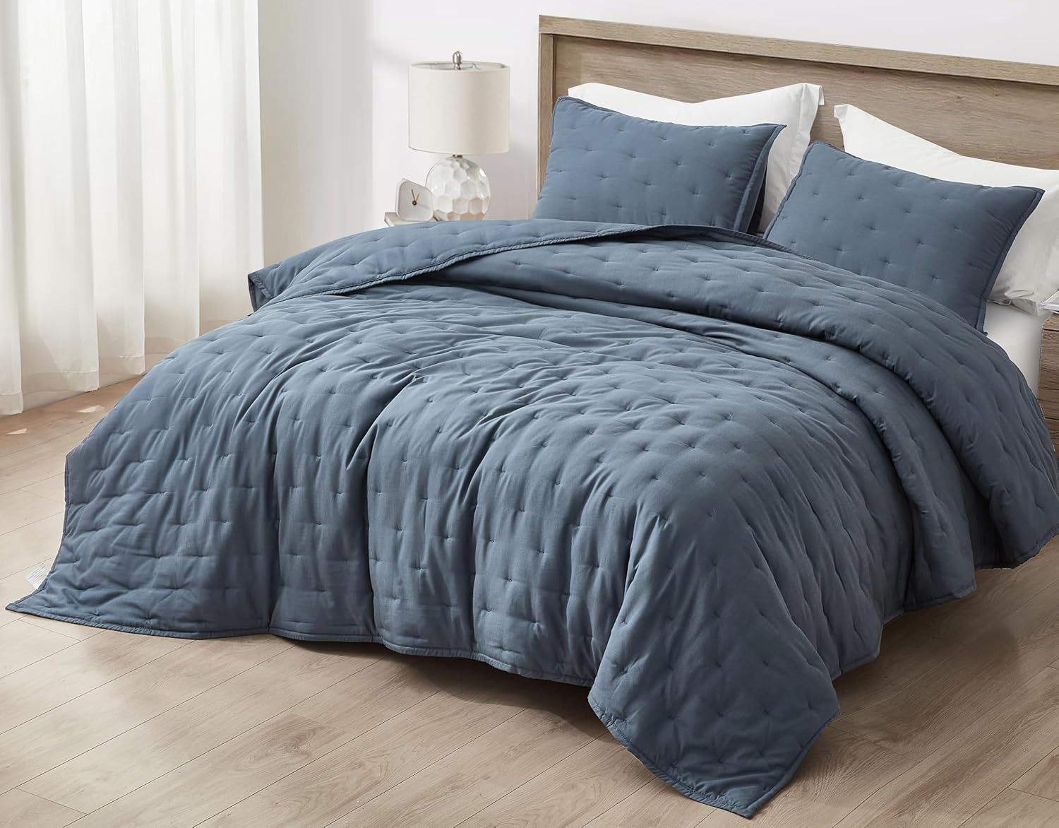 Chezmoi Collection Glen 3-Piece Crescent Stitched Quilt Set, Oversized King Size, Steel Blue, Rayon Derived from Bamboo & Polyester Blended, Soft Breathable Cooling Bedspread for Hot Sleepers