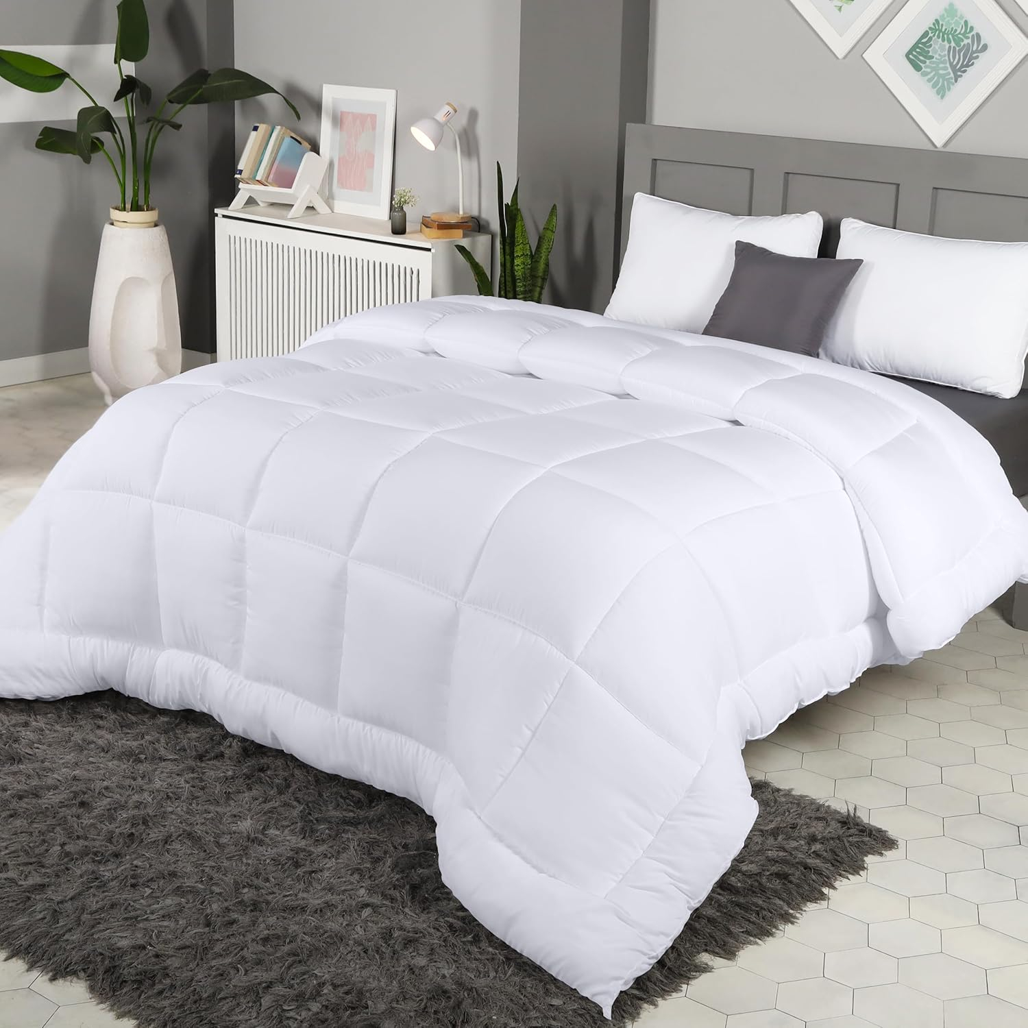 Comforter Full White All Season Down Alternative, Cooling Quilted Duvet Insert, Bed Comforter with Corner Tabs, Washable Hypoallergenic Reversible Quilt