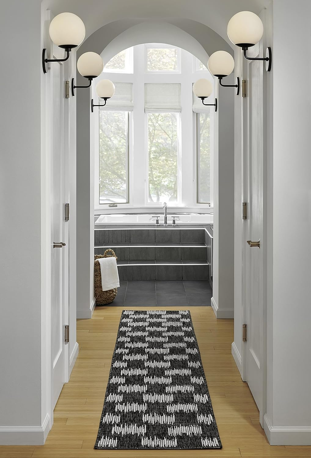 Novogratz by Momeni Villa Turin Charcoal Indoor Outdoor Rug 3'3" X 5'
