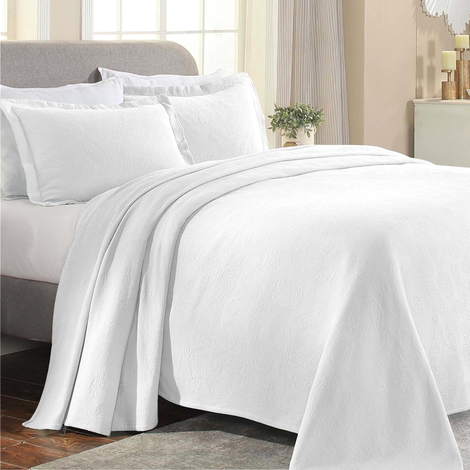 Superior Paisley Cotton Decorative Bedspread and Sham Set, King, White