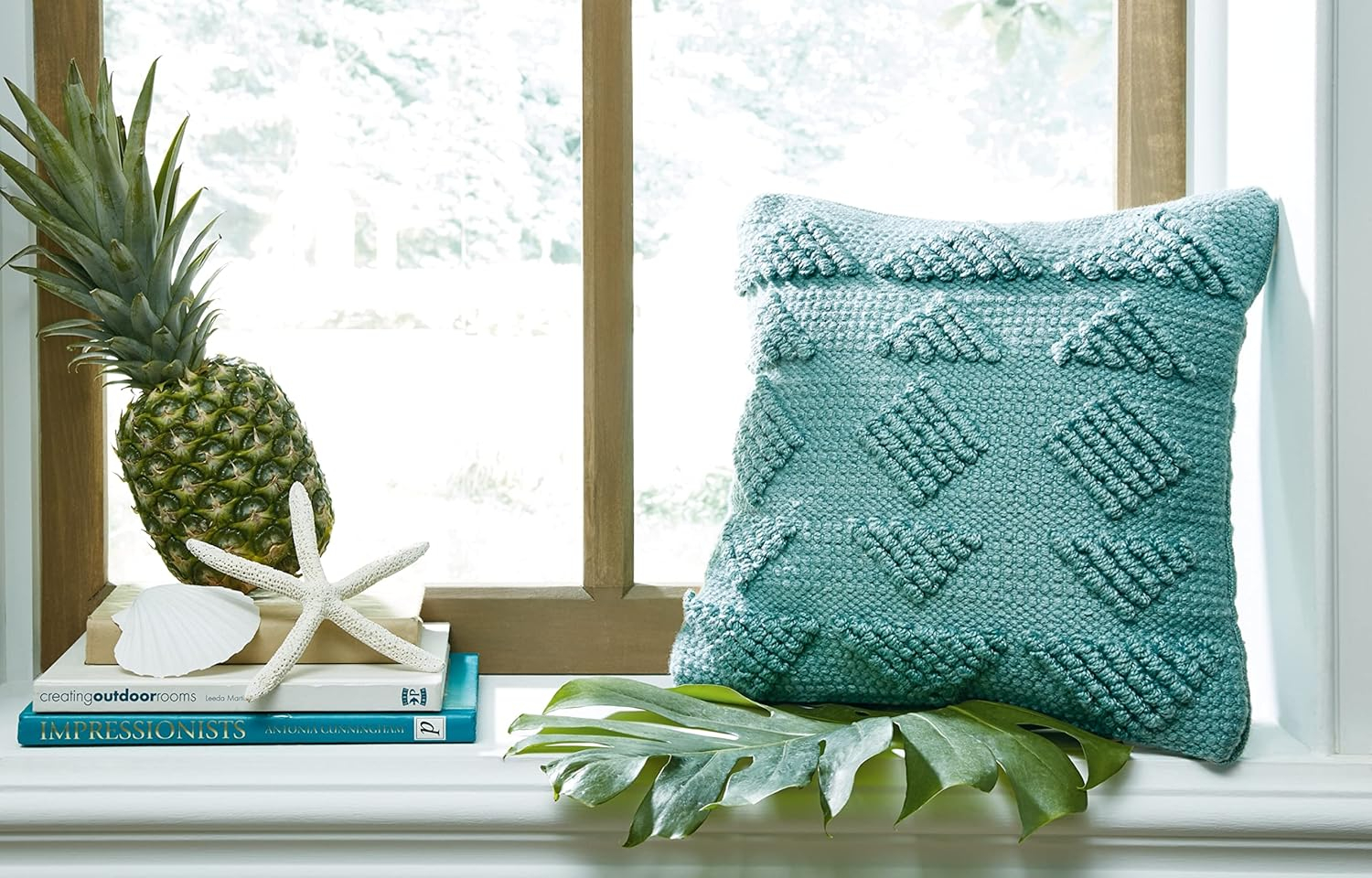Signature Design by Ashley Rustingmere Casual Square Indoor/Outdoor Pillow with Geometric Design, 16 x 16"