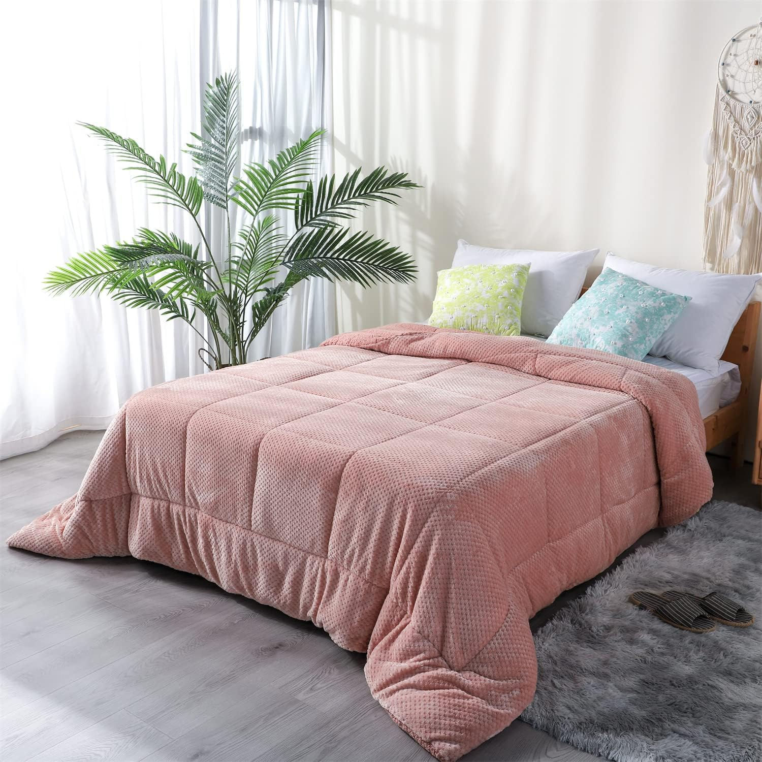 DOMDEC Luxurious Flannel Fleece Comforter with Plush Sherpa Back- Queen Size Bedding Coverlet-Textured Faux Fur Blanket-Machine Washable-Winter Warmth(Full/Queen, Rose)