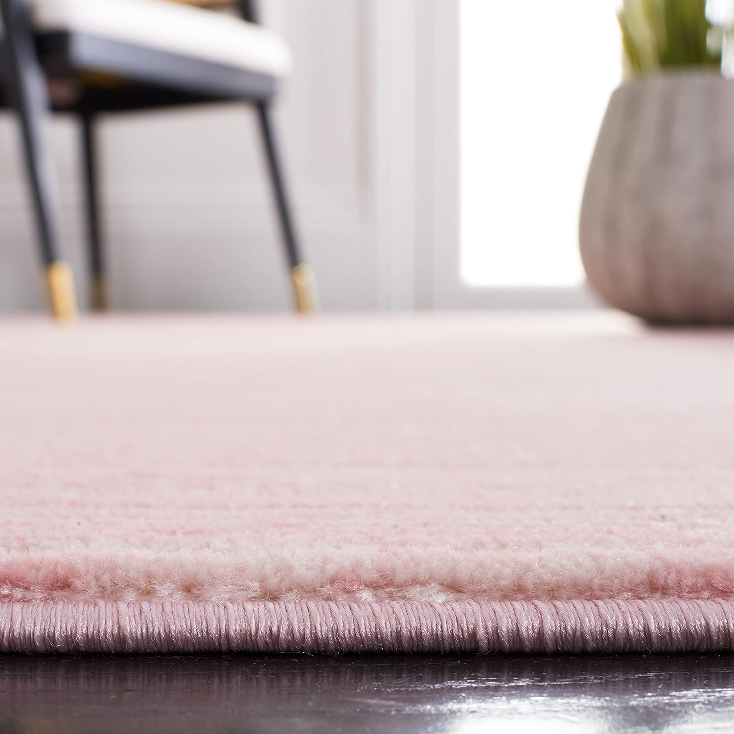 SAFAVIEH Vision Collection Area Rug - 8' x 10', Pink, Modern Ombre Tonal Chic Design, Non-Shedding & Easy Care, Ideal for High Traffic Areas in Living Room, Bedroom (VSN606U)