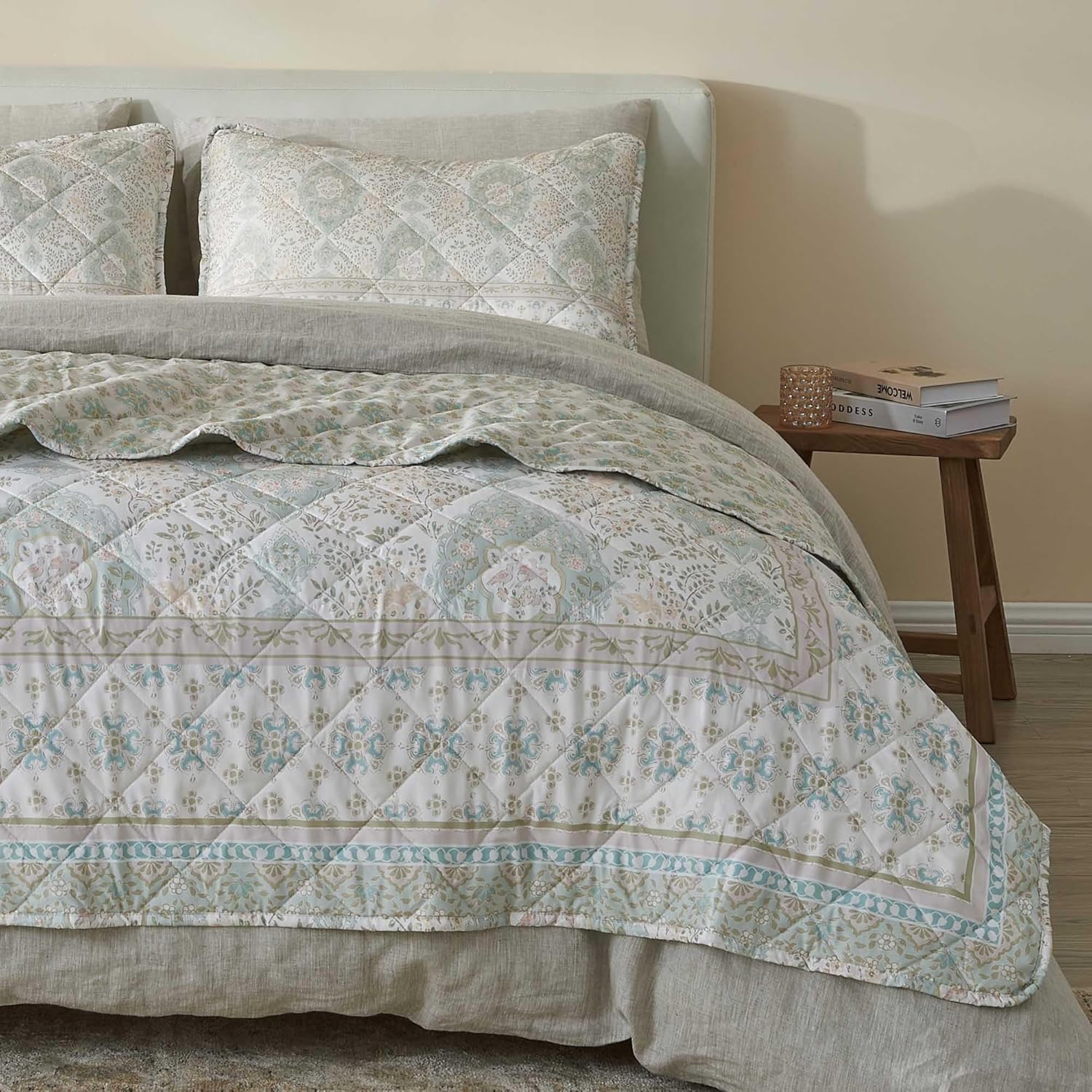 Vintage Comfort Reversible Coastal Design 3 Piece Quilt Set with Shams, King