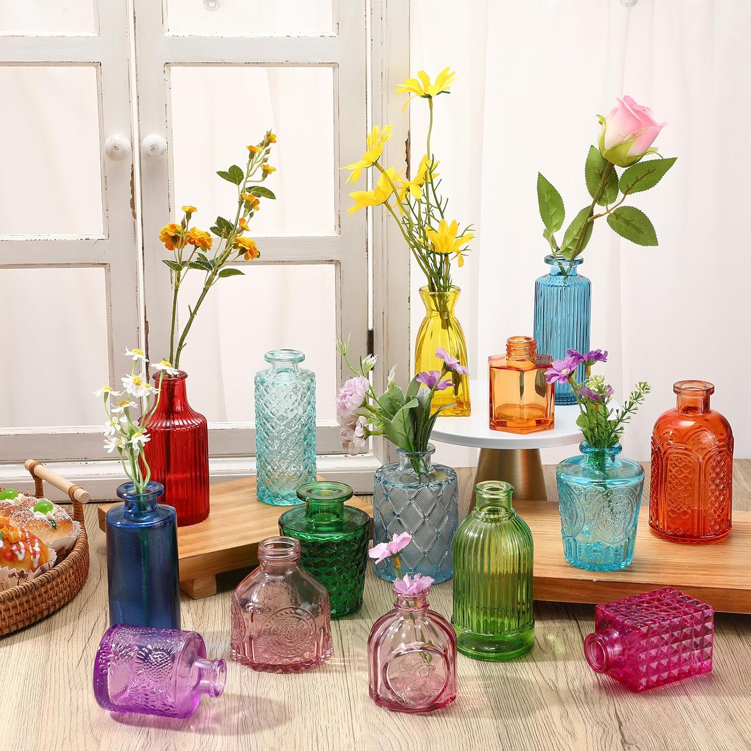 Yaomiao 30 Pcs Vases Bulk Colored Flower Glass Vases Bud Vintage Colored Glass Bottles Colorful Rustic Embossed for Home Wedding Table Decorations Gifts (Bright Color)
