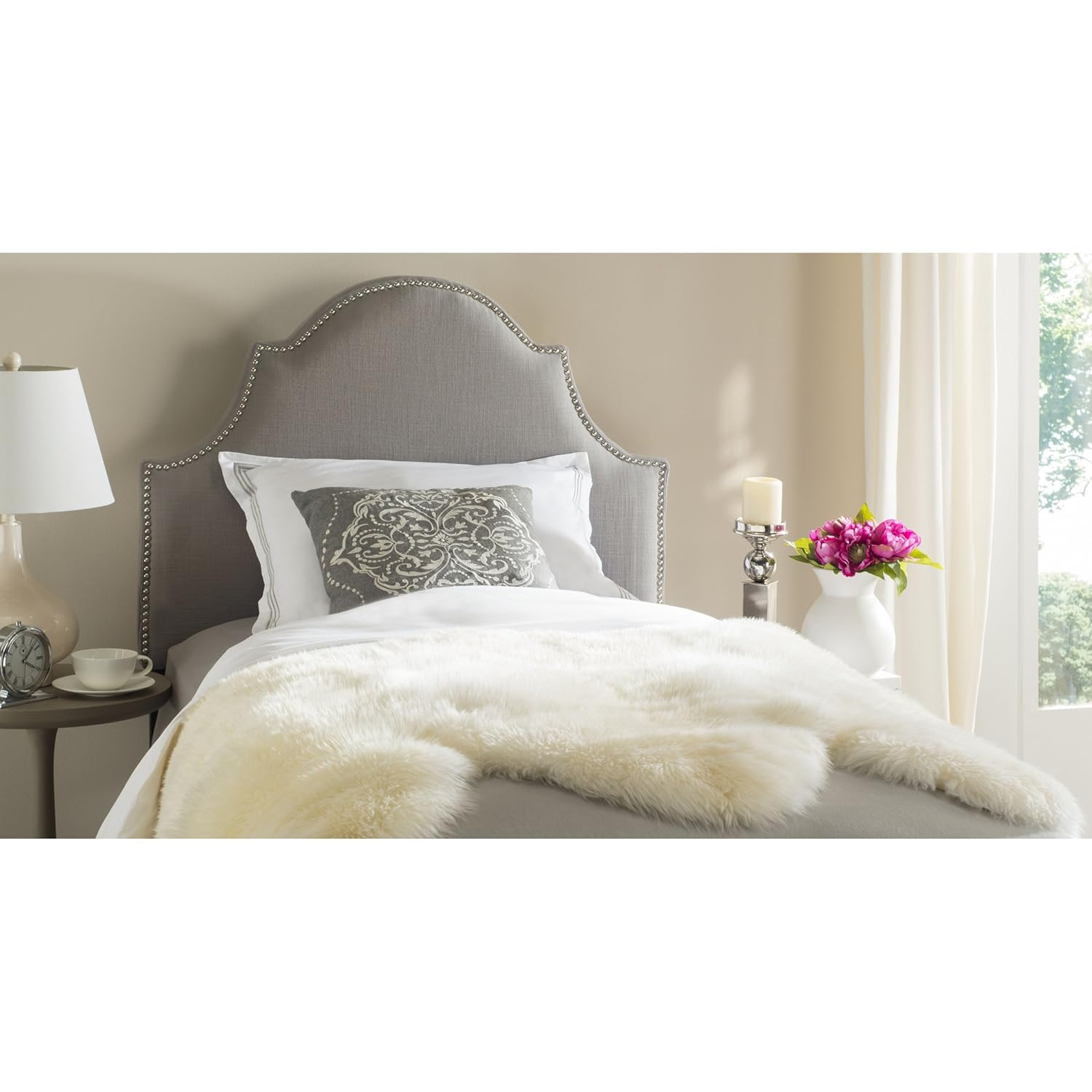 SAFAVIEH Hallmar Classic Elegant Upholstered Headboard, Twin, Hemp/Silver Nails