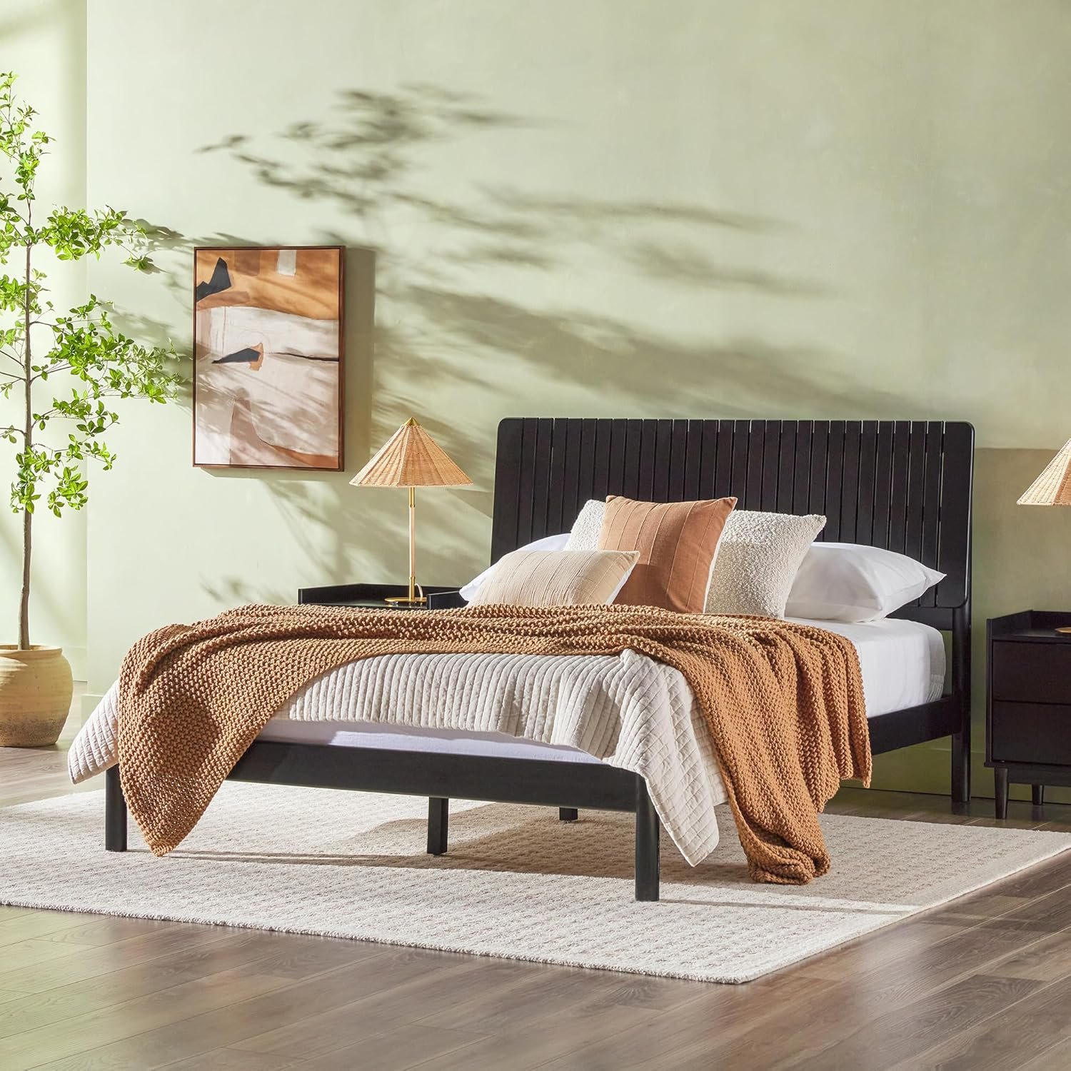 Walker Edison Transitional Solid Wood Platform Queen Bed, Black