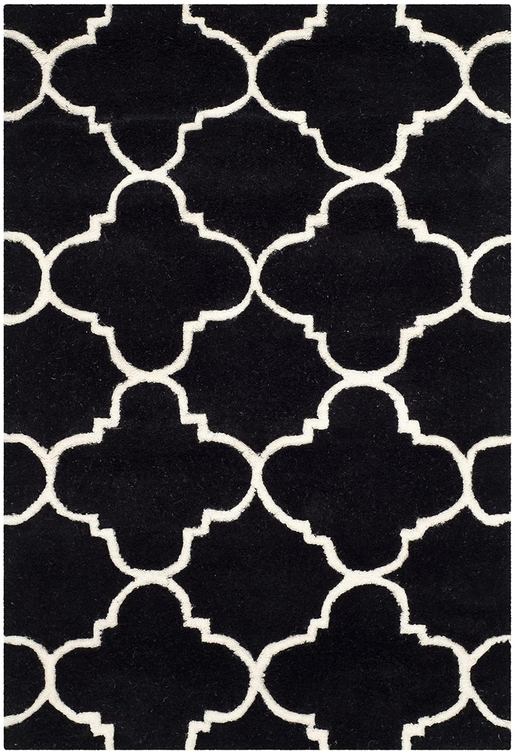 SAFAVIEH Chatham Jacob Geometric Quatrefoil Wool Area Rug, Black/Ivory, 2' x 3'
