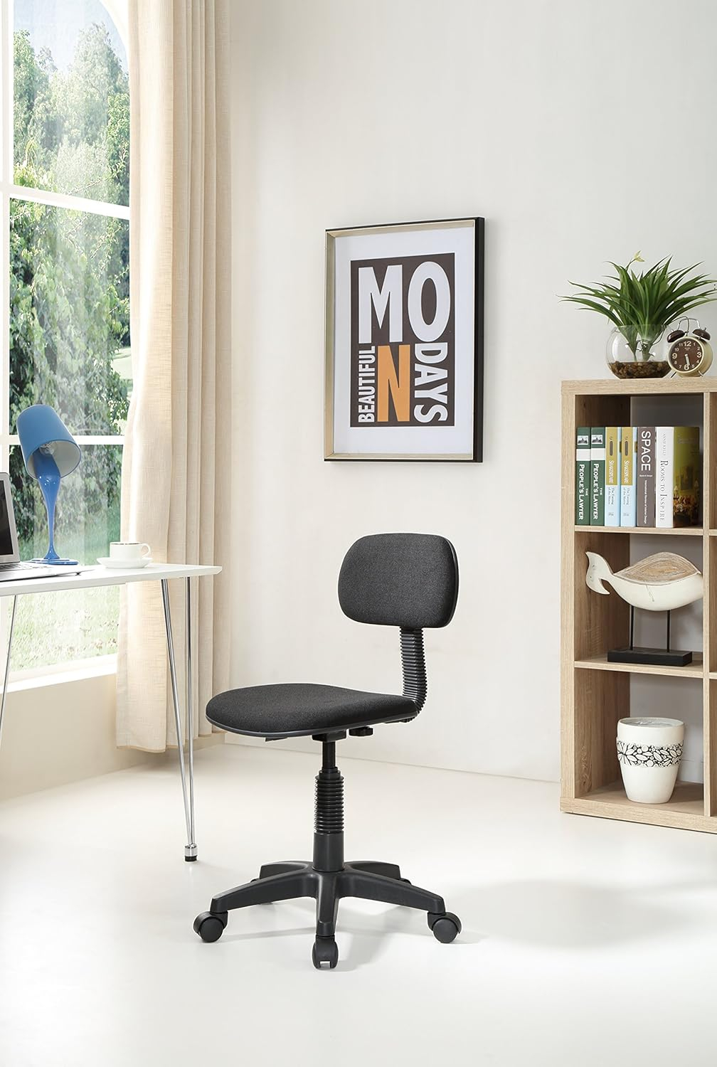 Kids Armless, Adjustable, Swiveling Desk Chair - Black