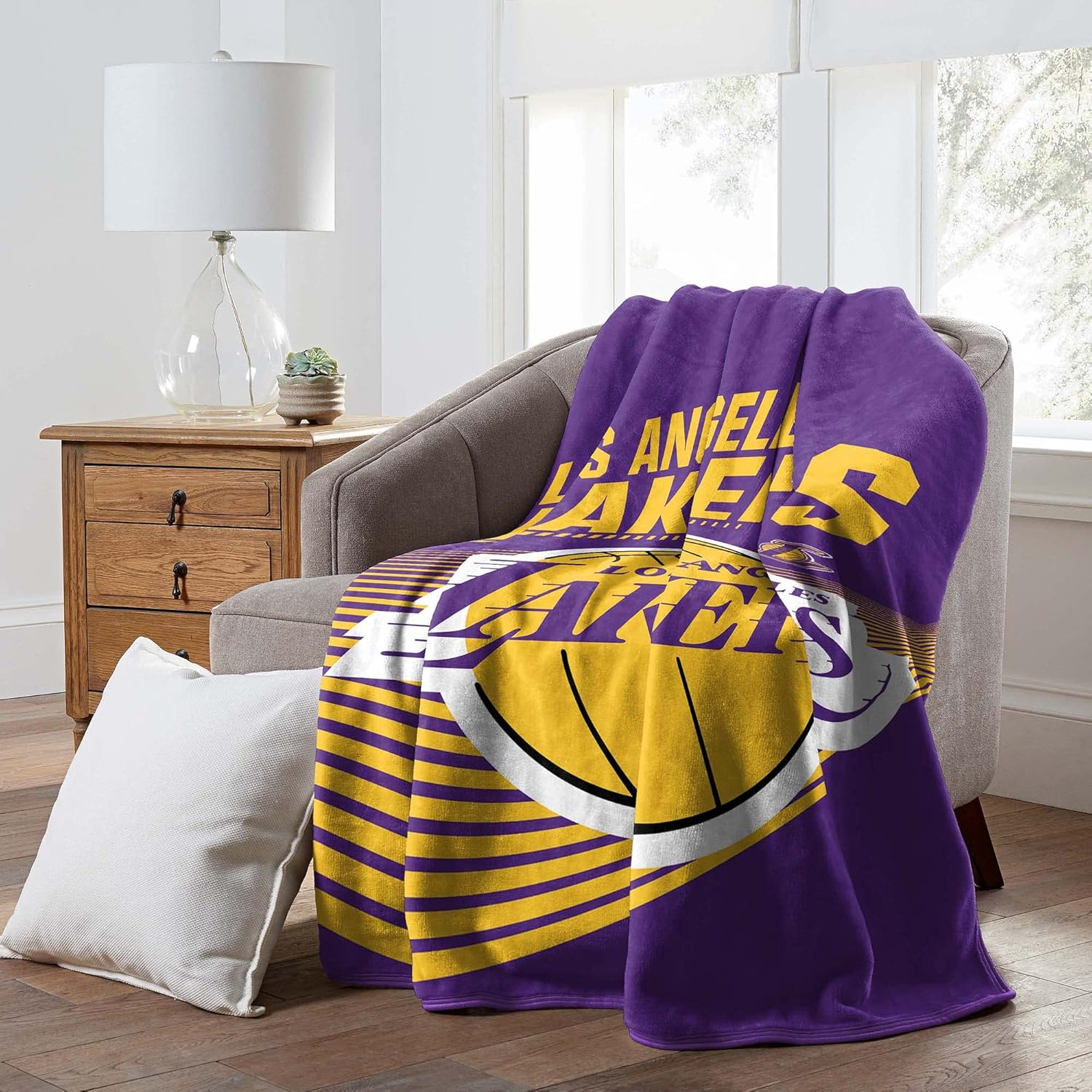 NORTHWEST NBA Los Angeles Lakers 60" x 80" Raschel Throw Blanket