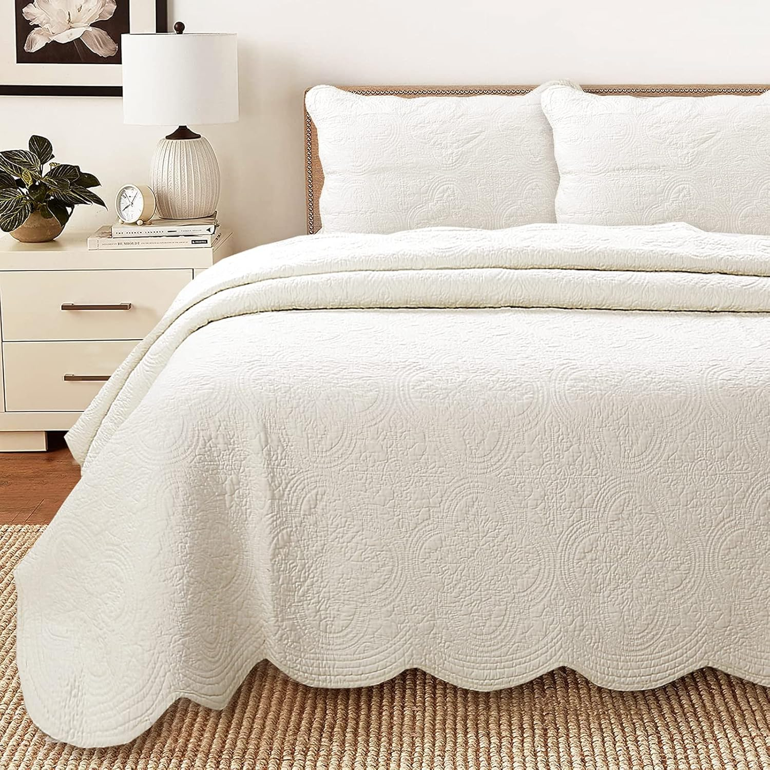 Ivory Full Cotton Quilt Set with Embossed Design