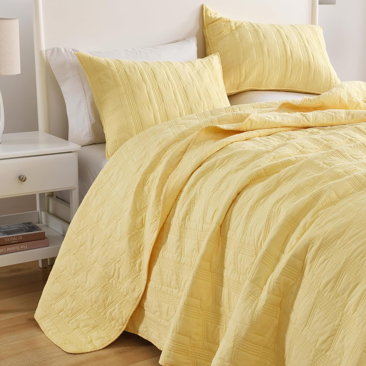 HORIMOTE HOME Quilt Set Queen Size Yellow, Classic Geometric Diamond Stitched Pattern, Ultra Soft Lightweight Bedding Set Bedspread Coverlet for All Season 3 Pieces (1 Quilt and 2 Pillow Shams)