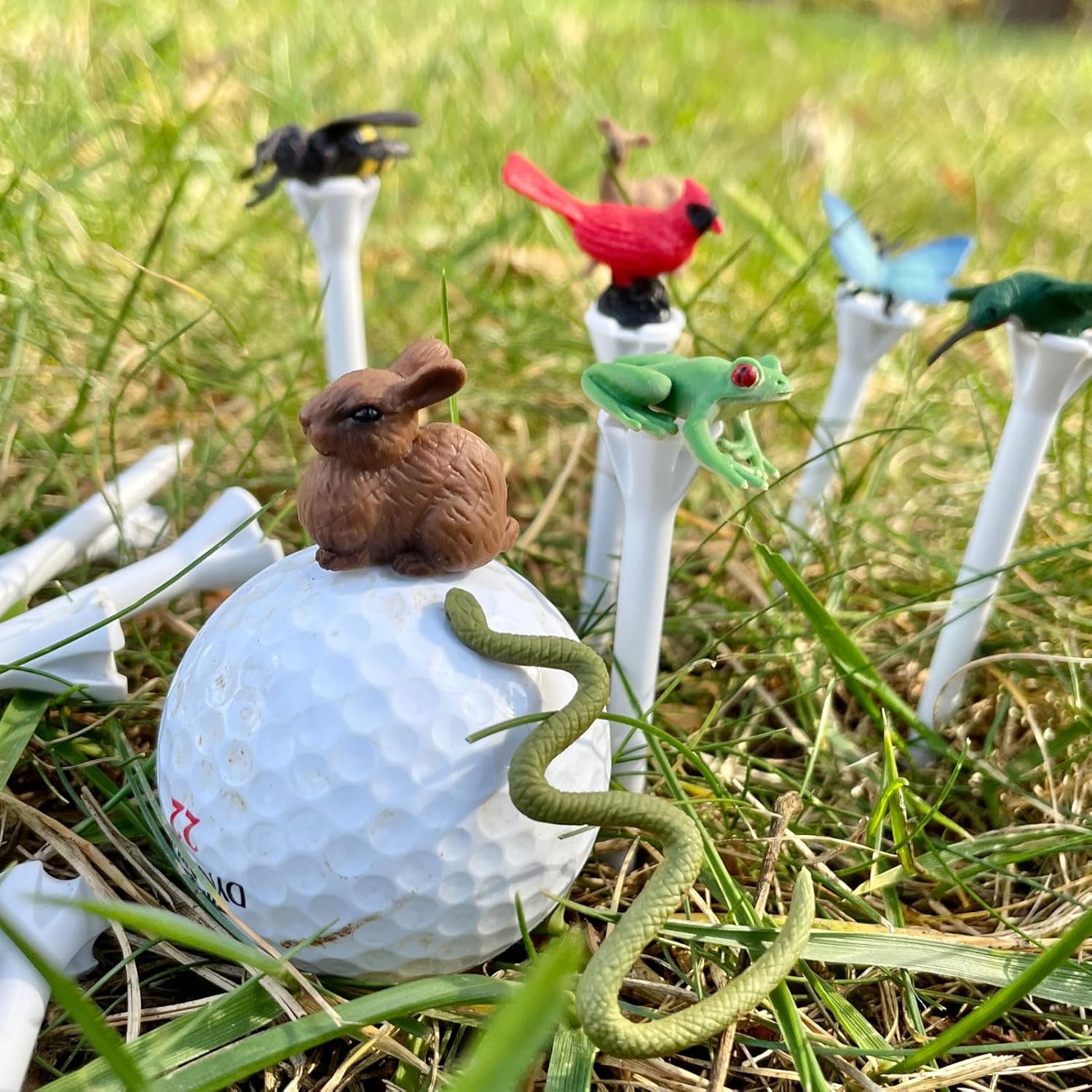 Safari Ltd. Good Luck Minis Backyard Fun Pack – Mini Figurines Including Rabbit, Frog, Butterfly, Snake, Doe, Cardinal, Honey Bee, Hummingbird – Educational Toy Figures for Boys, Girls & Kids Ages 5+