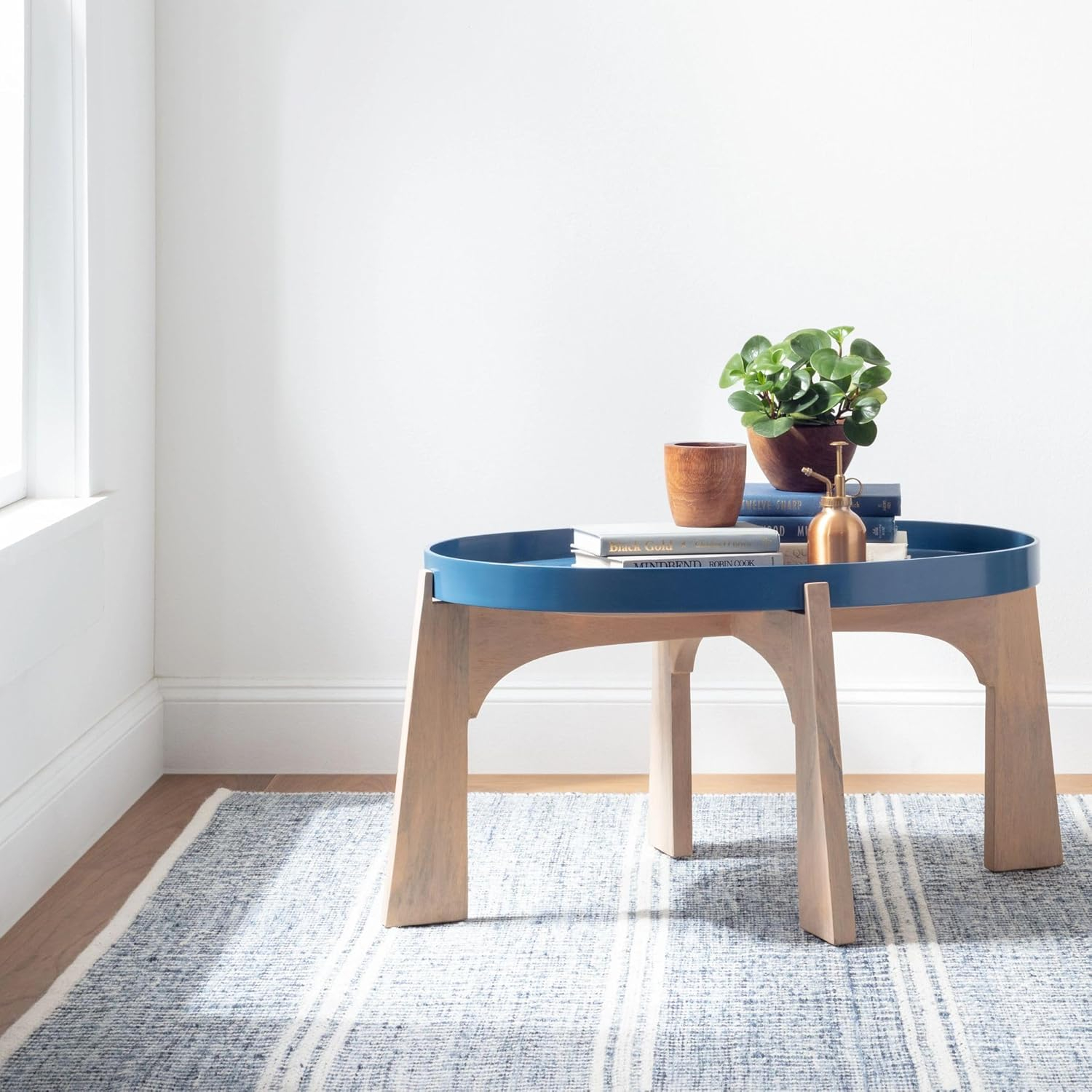 6' x 9' Blue and White Synthetic Stripe Rug