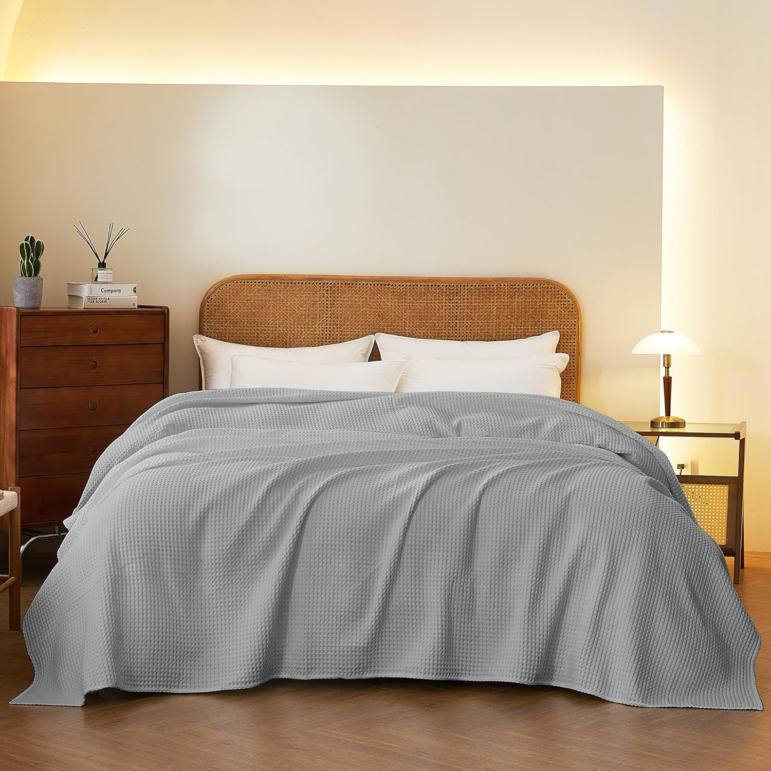 Shunjie.Home 100% Cotton Waffle Bed Blanket Queen Size, Throw Blanket for Couch All Seasons (Silver Grey, 90x90)