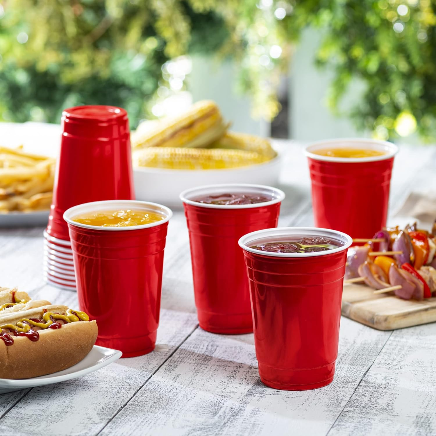 GUSTO 18 Oz Plastic Red Cups for Party Disposable Drinking Cups, 100-Pack
