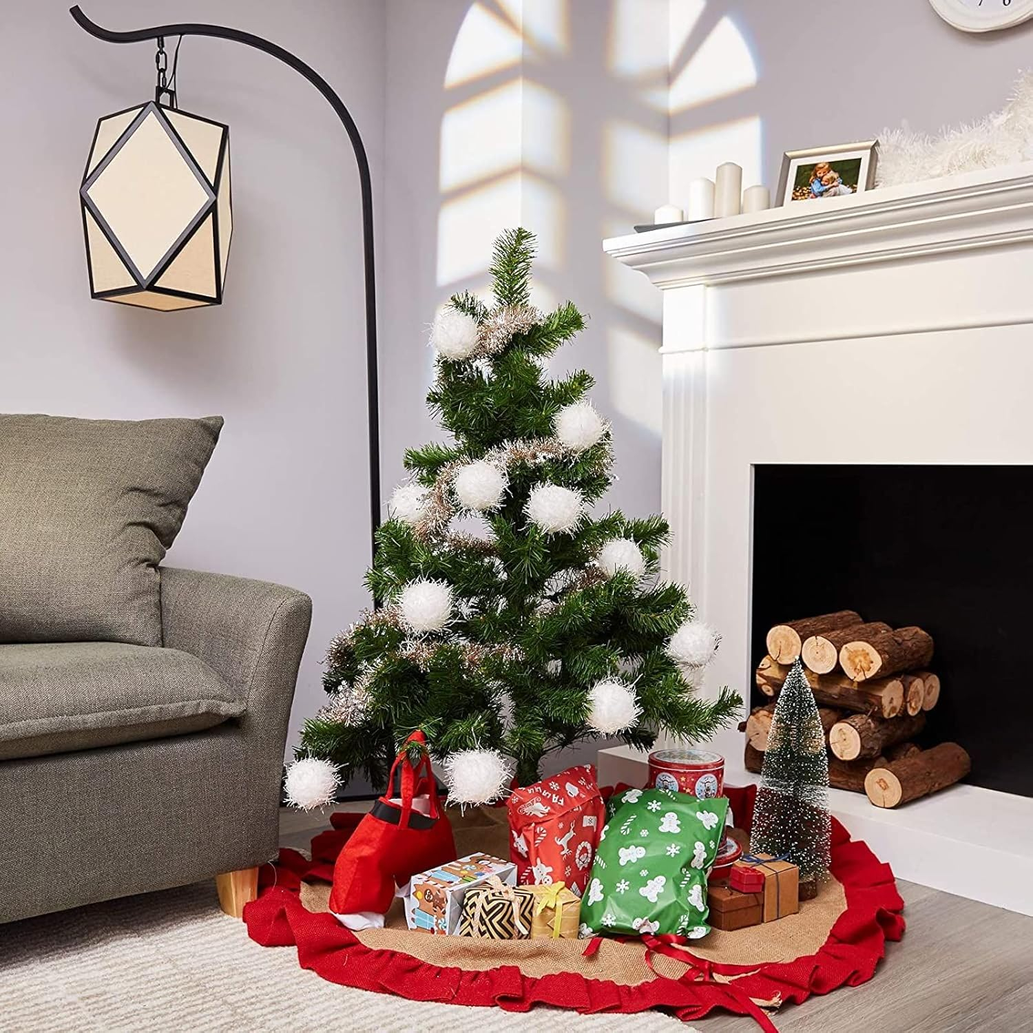 Juvale Christmas Tree Ornaments, Large White Sparkly Snow Glitter Balls (2.7 in) - 12 Pack