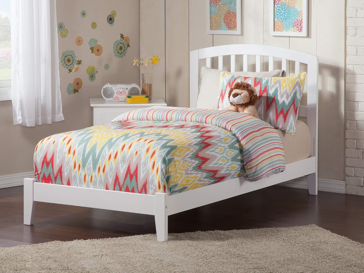 Richmond Twin Traditional Bed in White