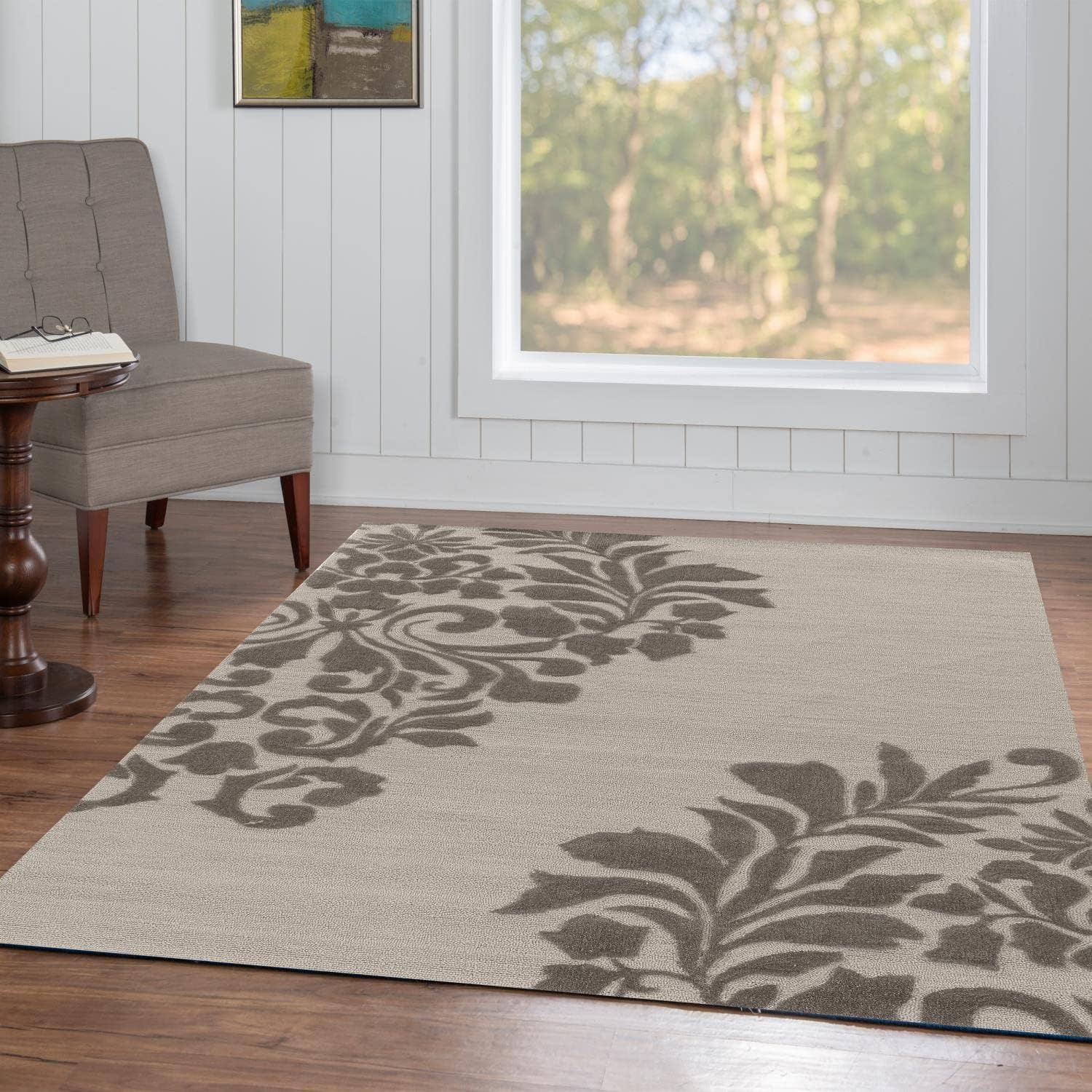 Linon Trio Medallion Hand Tufted Polyester 5'x7' Rug in Gray