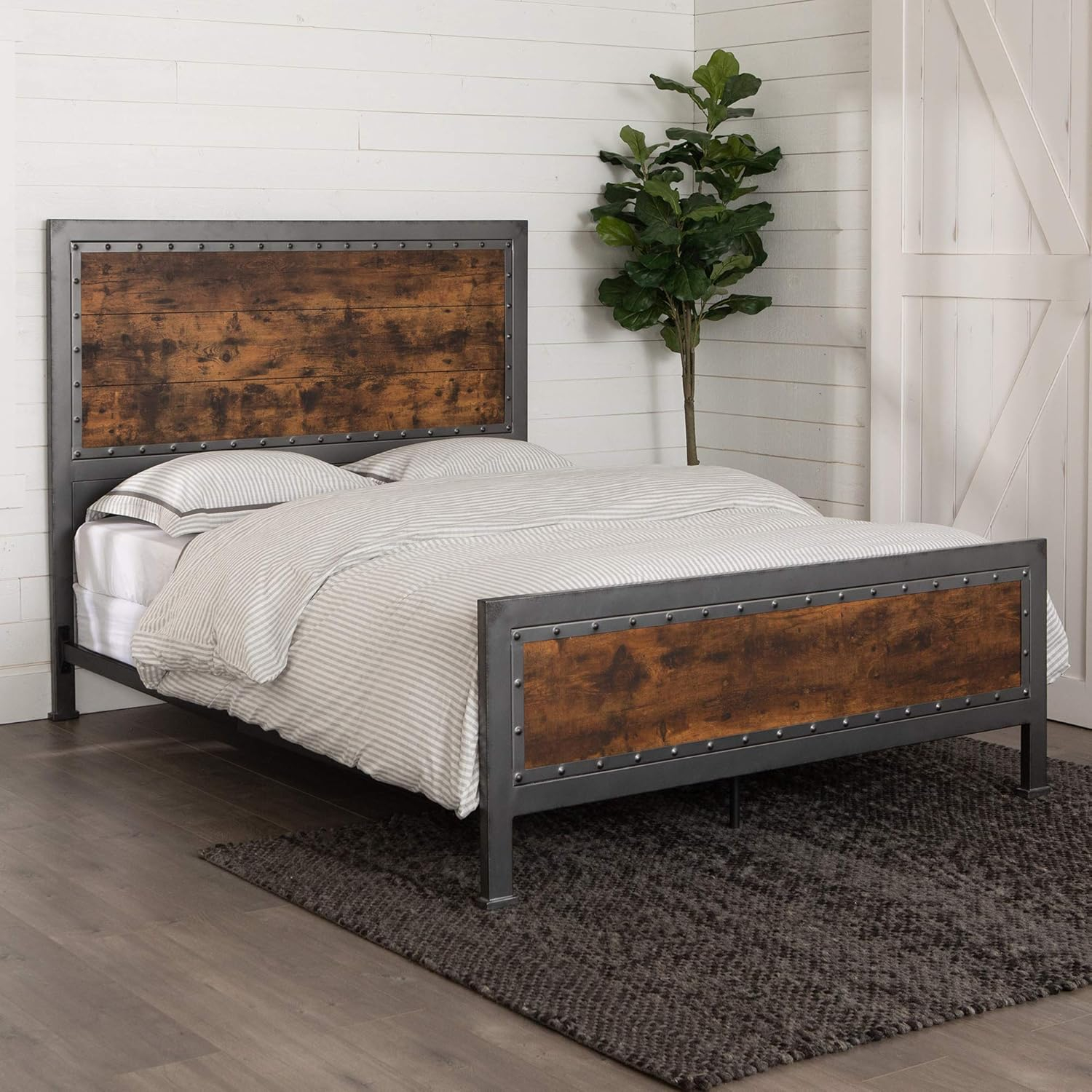 HumbleNest Countryside Modern Rustic Panel Bed