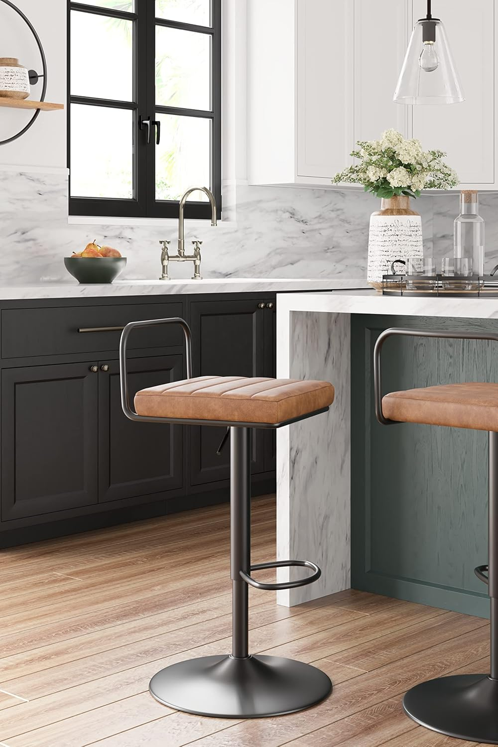 Contemporary Adjustable Swivel Barstool in Black Faux Leather