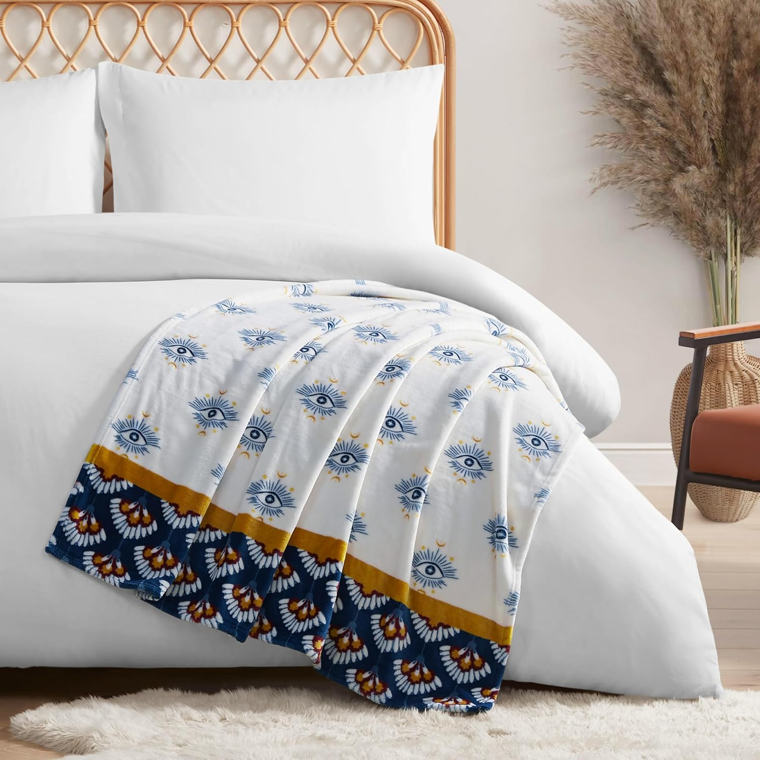Jessica Simpson Plush 50"X70" Throw Blanket - Celeste White/Navy - Luxurious Plush Blanket for Ultimate Comfort and Cozy Warmth