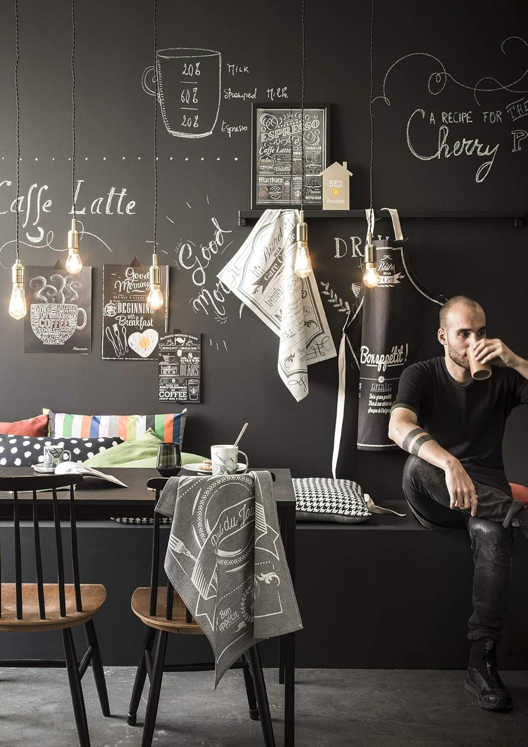 French Bistro Cotton Jacquard Tea Towel, 20" x 30", Black and Cream