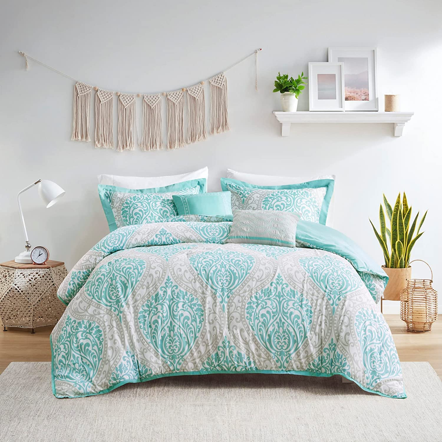 Intelligent Design Full/Queen Senna 5-Piece Comforter Set, Aqua